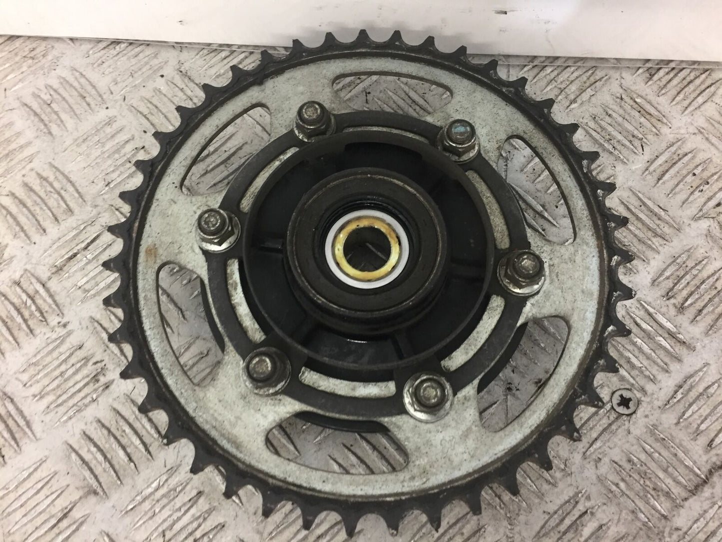 YAMAHA MT07 MT-07 TRACER REAR SPROCKET CARRIER YEAR 2017