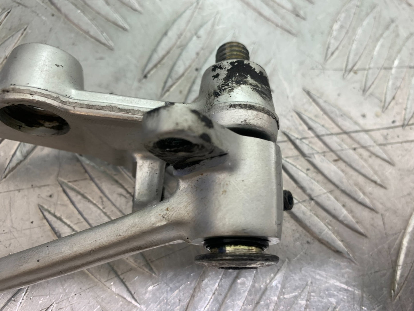 DUCATI 996 SPS 748 916 998 BRAKE PEDAL AND MOUNT 1999-2000 (CMB1209)