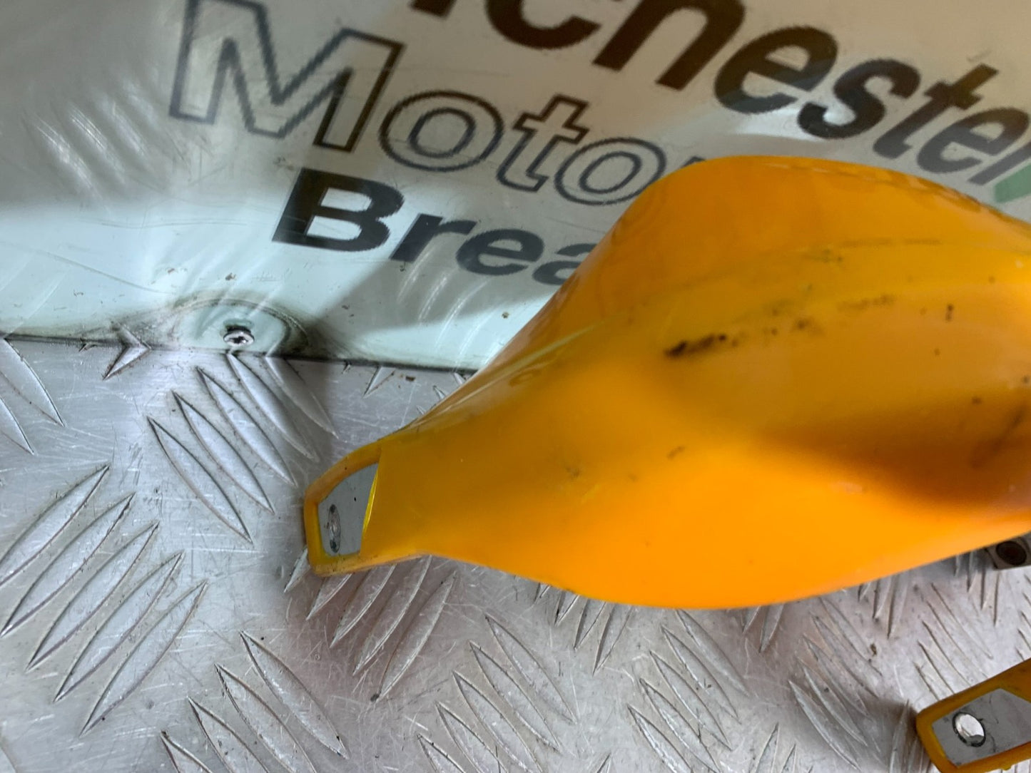 QINGQI QM125 GY-2B HAND GUARDS YEAR 2016 (CMB1228)