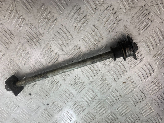 SUZUKI SV650 SV 650 mk1 REAR WHEEL SPINDLE   YEAR 1999-2002 (CMB1238)