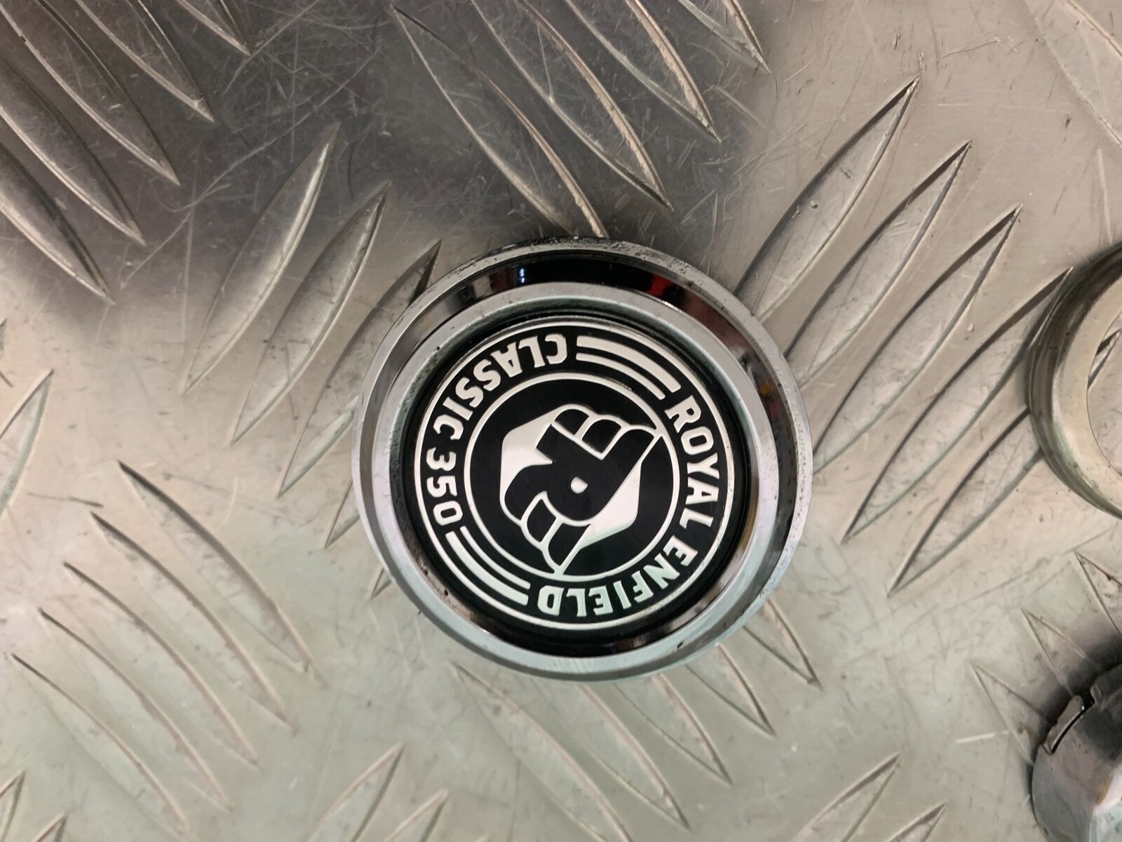 ROYAL ENFIELD 350 CLASSIC CHROME COVERS  YEAR 2022 (STOCK 967)