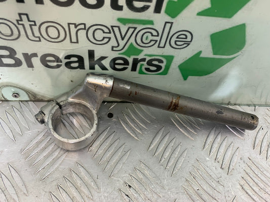 HONDA CBR1100 BLACKBIRD RIGHT HANDLEBAR  YEAR 1999-2005 (CMB1232)