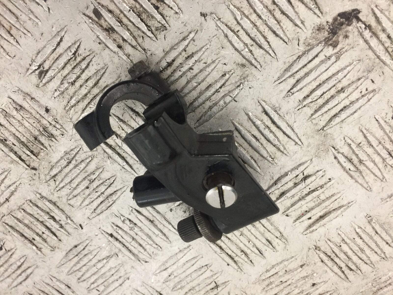 HONDA CBR600 CBR 600 CLUTCH LEVER BRACKET  YEAR 1996 (STOCK 798)