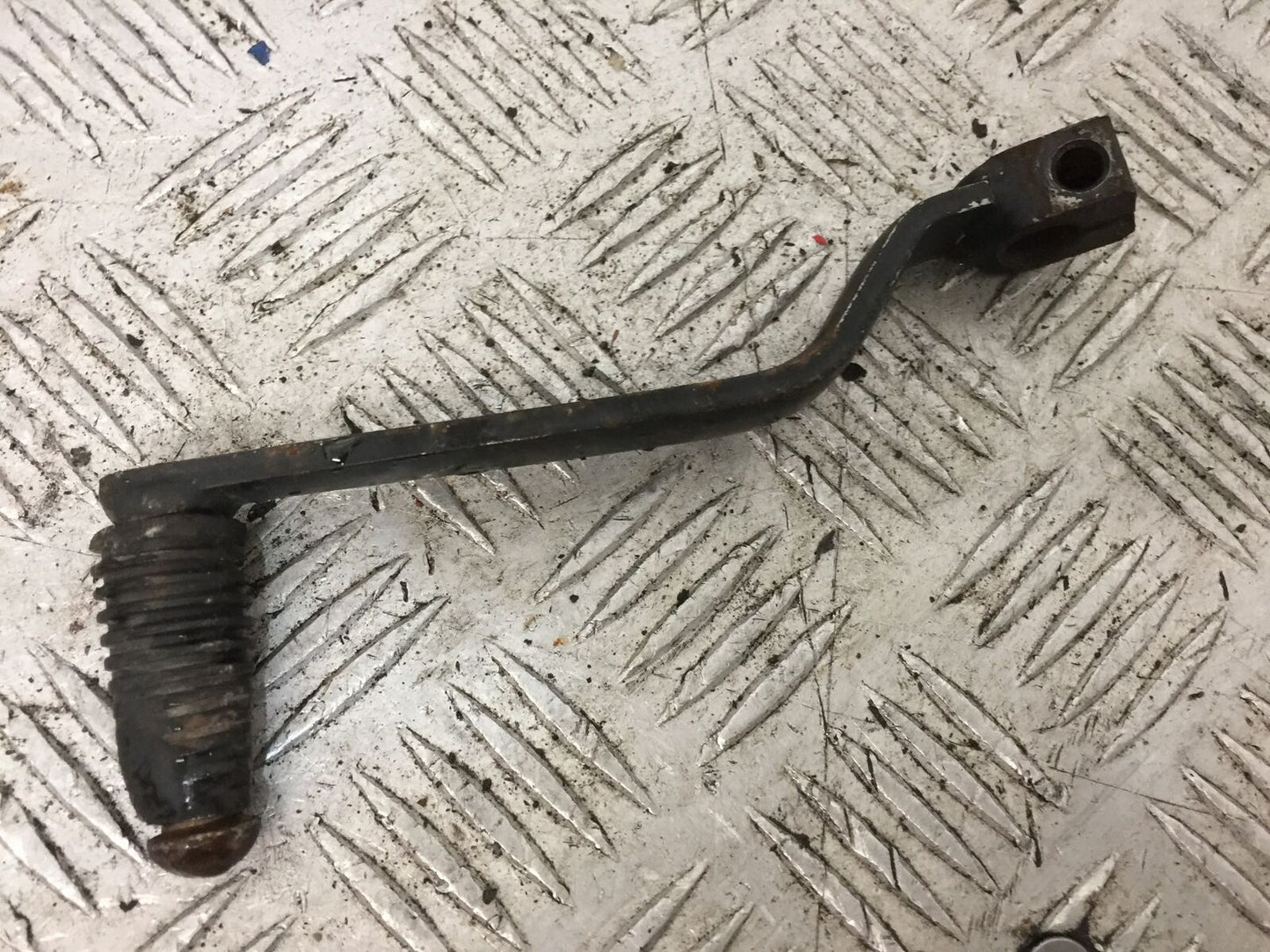 KAWASAKI ER6 F GEAR LEVER  YEAR 2006-2008 (STOCK 873)