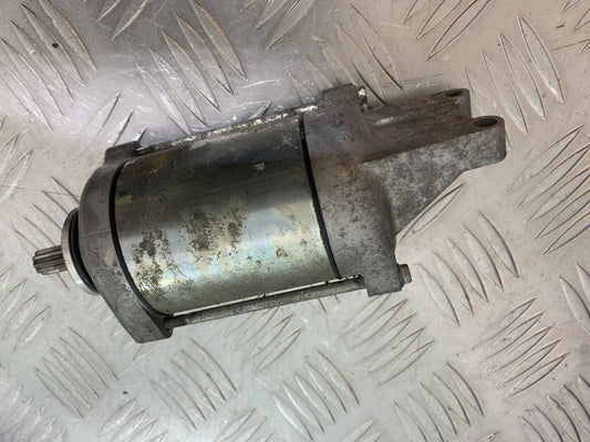 SUZUKI GSF1200  GSF 1200 BANDIT STARTER MOTOR    YEAR 1997-2000 (CMB1149)