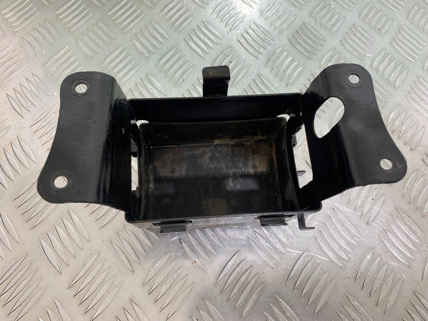 KAWASAKI Z650 KZ650 BATTERY BOX  YEAR 1979-1980 (CMB1023)