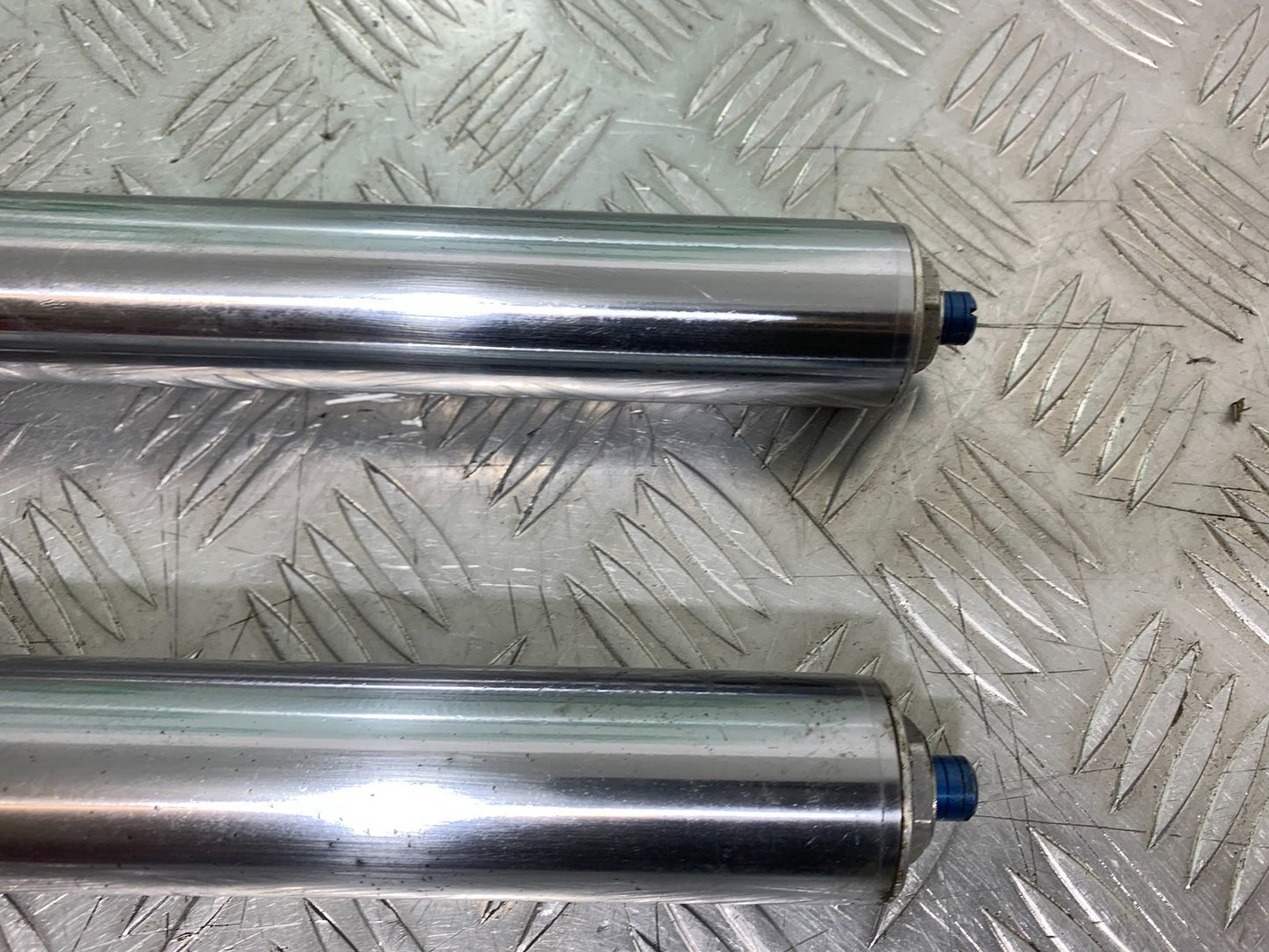 HONDA CBF600 CBF 600 FORKS YEAR 2004 -07 (CMB1247)