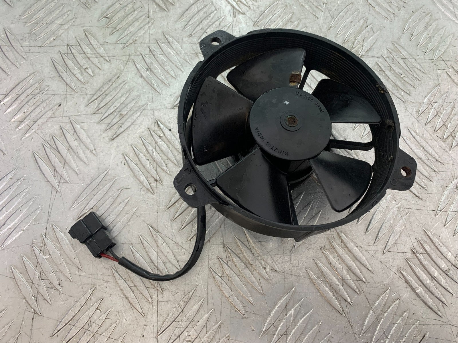 KTM RC125 RC 125 RADIATOR FAN  YEAR 2017-2022 (CMB 1244)