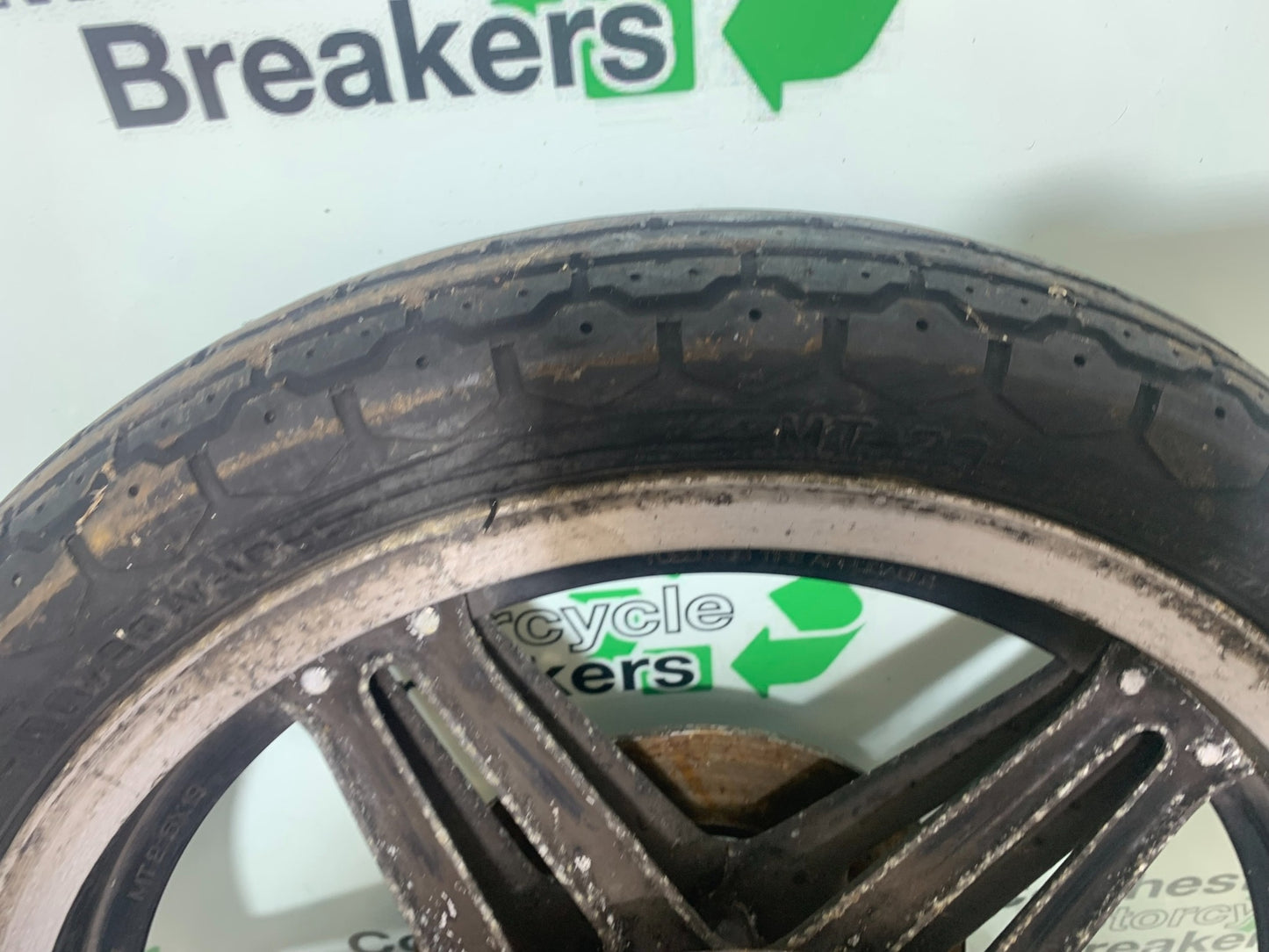 HONDA CX500 CX 500 FRONT WHEEL (NO2)  YEAR 1978 1981 (CMB1137)