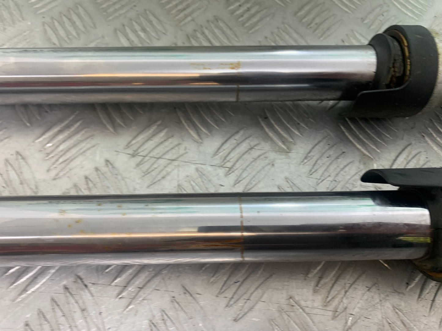 SUZUKI GSR600 GSR 600 FORKS  2006-2010 (CMB1177)