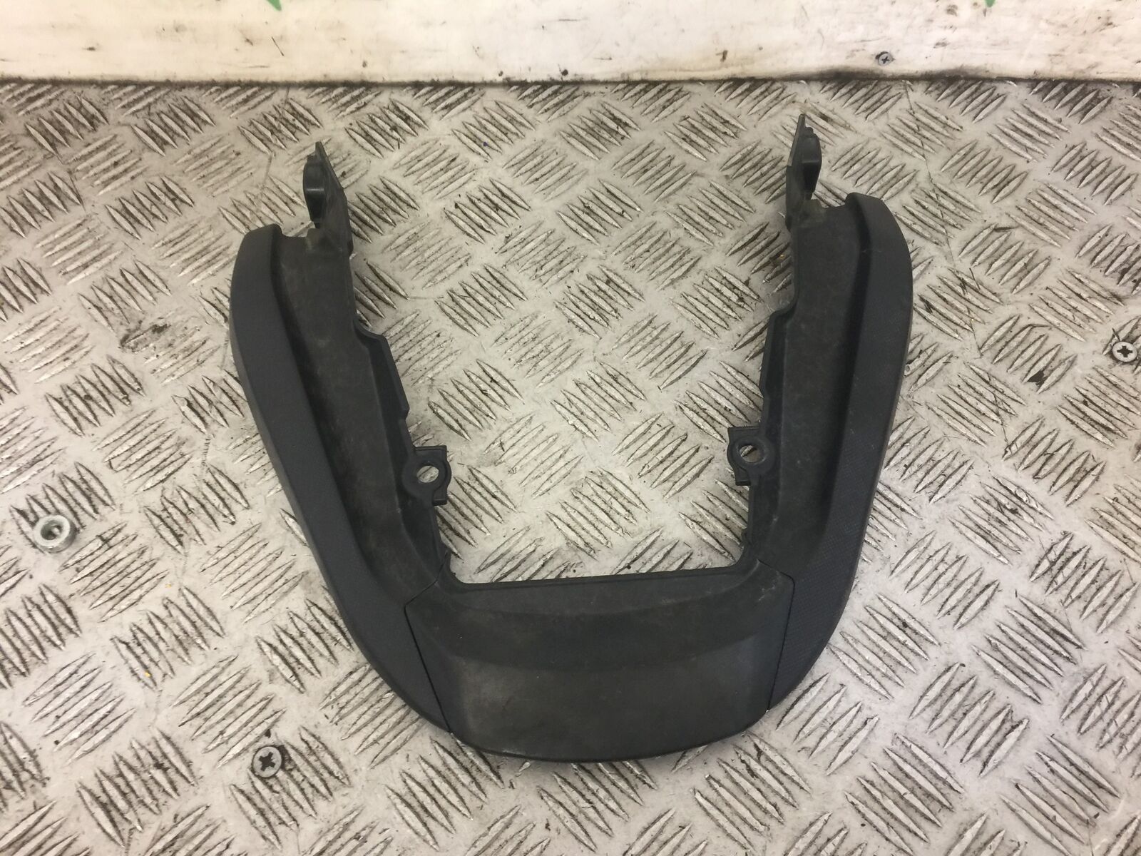 HONDA CB650 F CB 650 FA-E TAIL PIECE JOINER  YEAR 2014-2017 STOCK 609