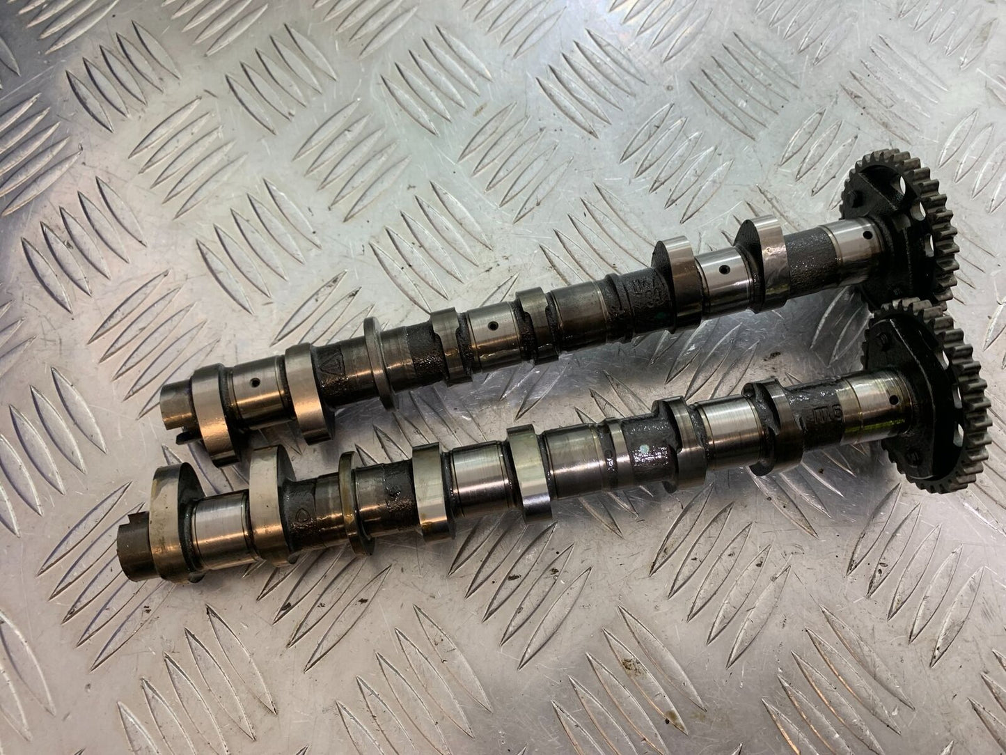 TRIUMPH 765 STREET TRIPLE RS CAMSHAFTS  YEAR 2018-2021 (STOCK 968)