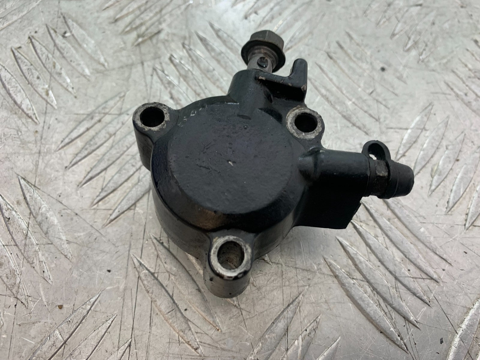TRIUMPH TROPHY 900 CLUTCH SLAVE CYLINDER   YEAR 1991-95 (CMB1251)
