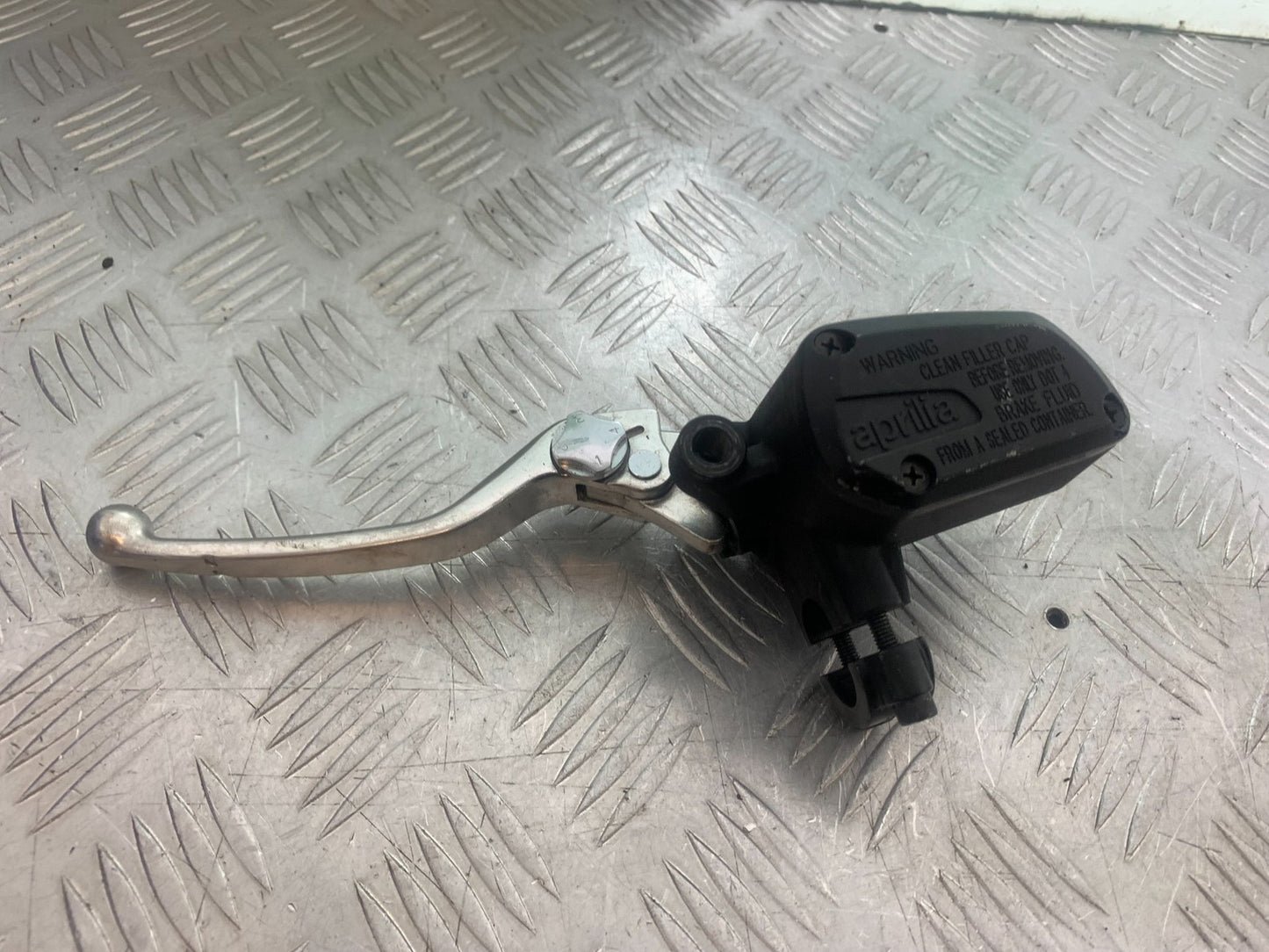 APRILIA SL750 SL 750 SHIVER CLUTCH MASTER CYLINDER   YEAR 2008-2016 (CMB1242)
