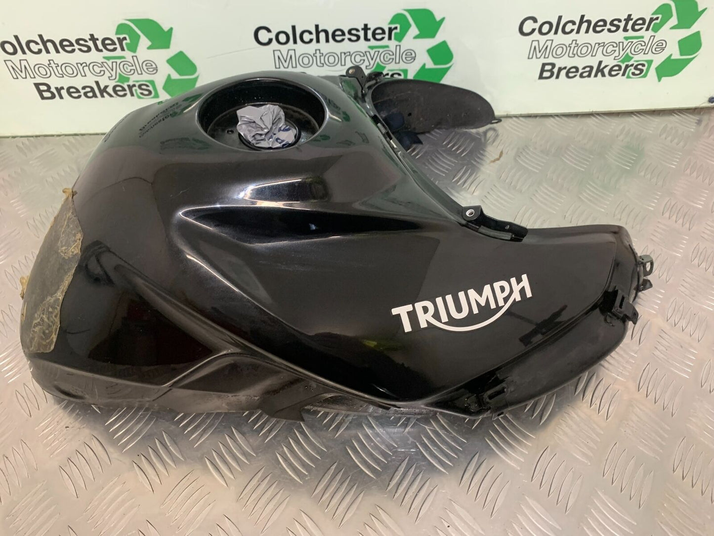 TRIUMPH TIGER 800 XCX PETROL TANK YEAR 2015-2017  (STOCK 966)