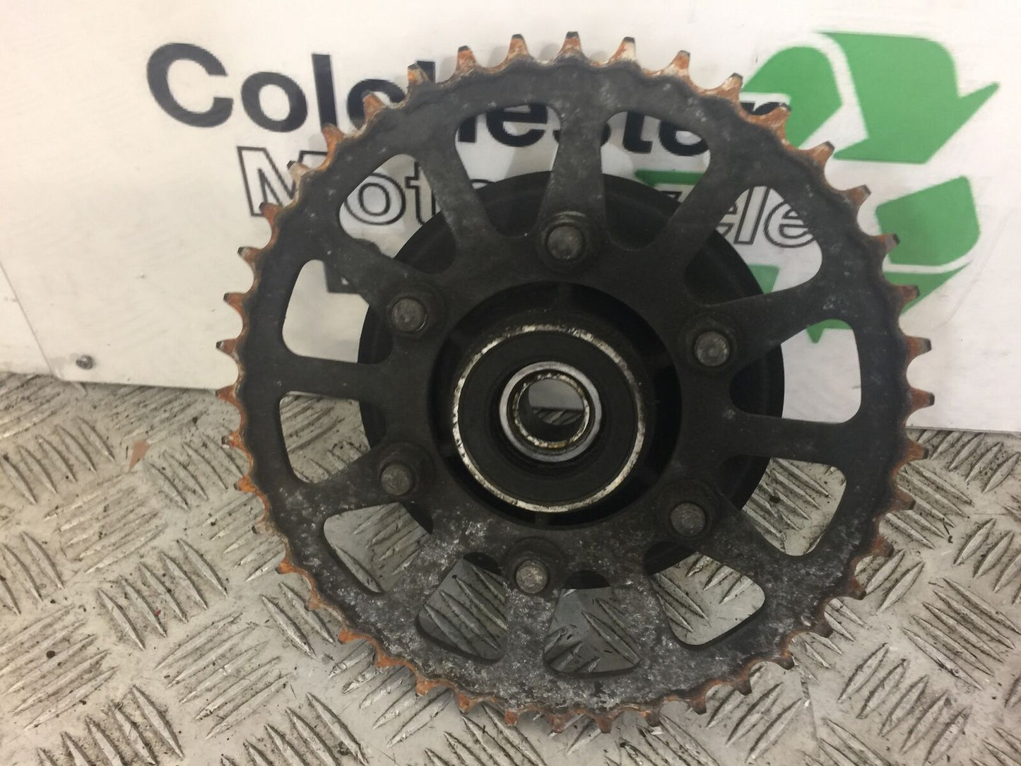 KAWASAKI Z750 Z 750 REAR SPROCKET CARRIER  YEAR 2009