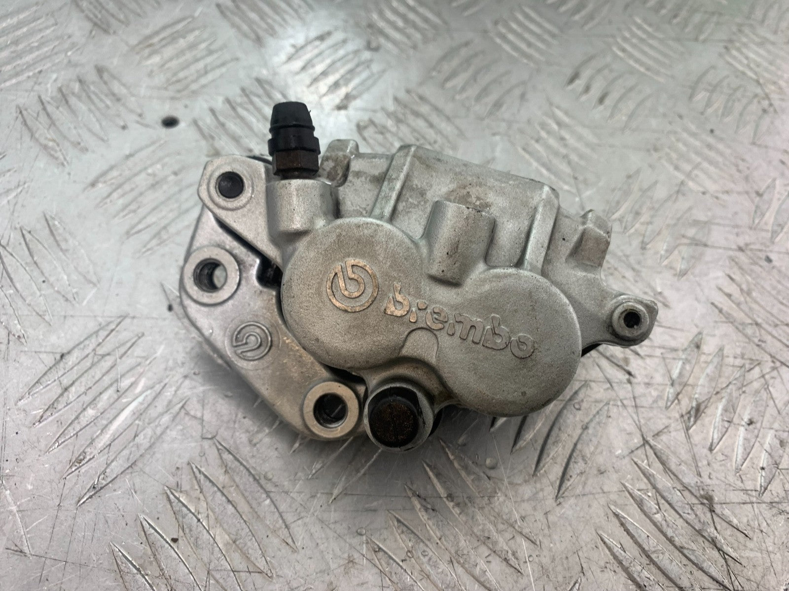 APRILIA 650 PAGASO STRADA FRONT BRAKE CALIPER  YEAR 2005-2010 (CMB1260)