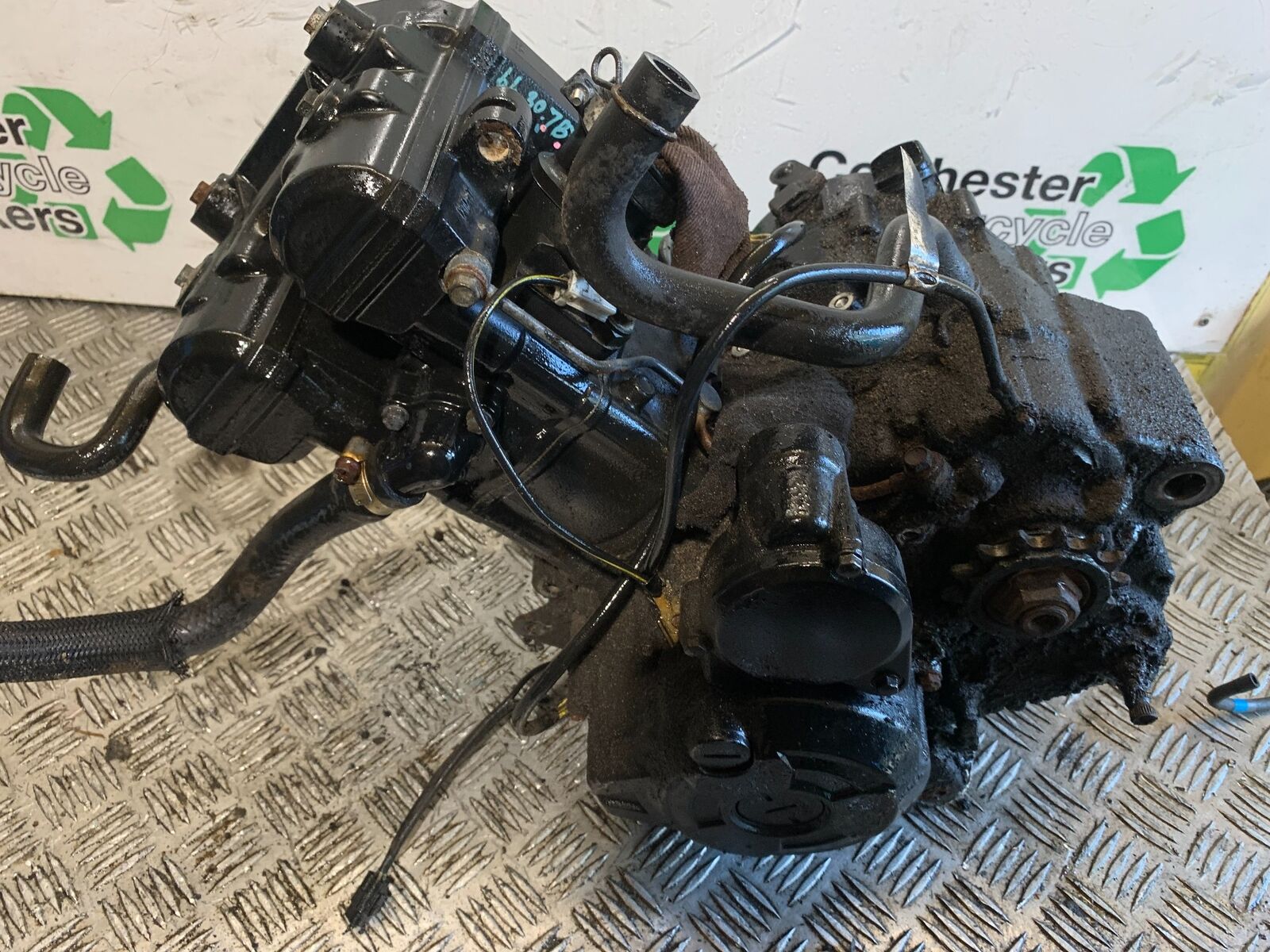 KAWASAKI NINJA 250 SL ENGINE  YEAR 2015-2017 (STOCK 983)