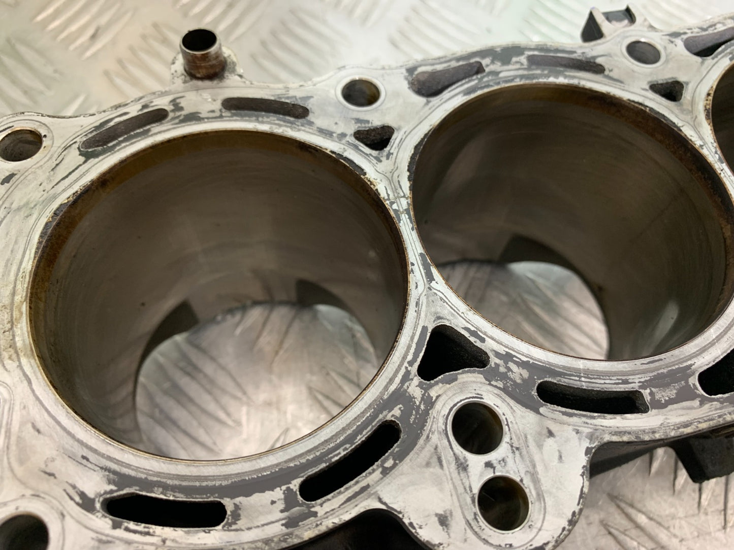 HONDA CBR1000 RR BARRELS AND PISTONS  YEAR 2008-2011  (CMB1330)