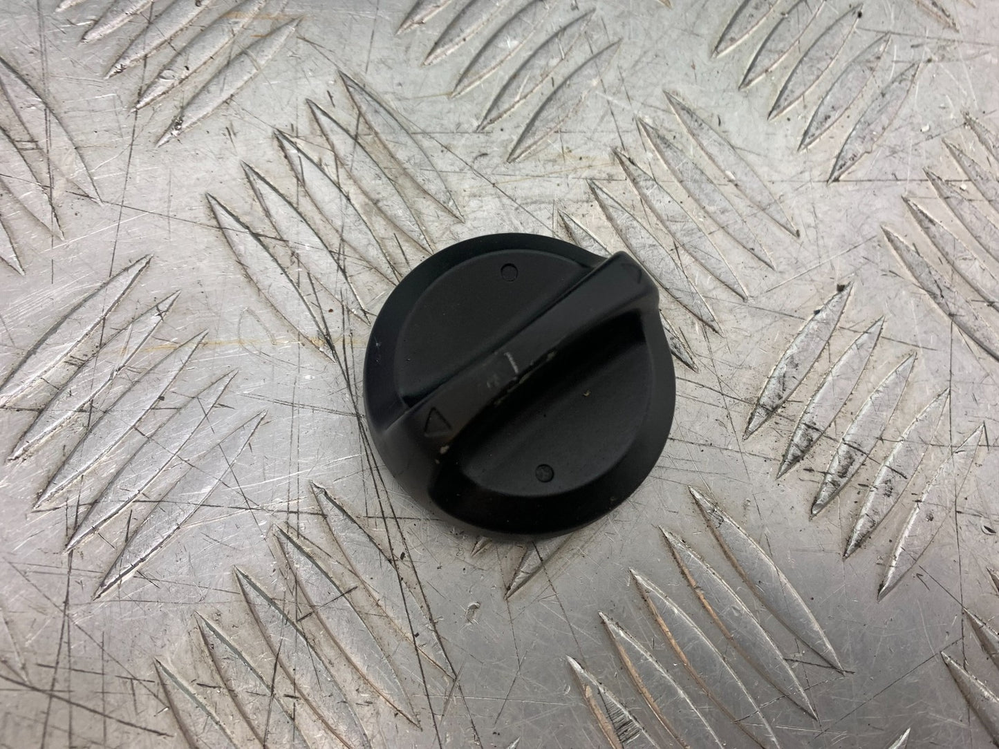 YAMAHA XMAX 300 PETROL CAP YEAR 2017-2020 (CMB1218)