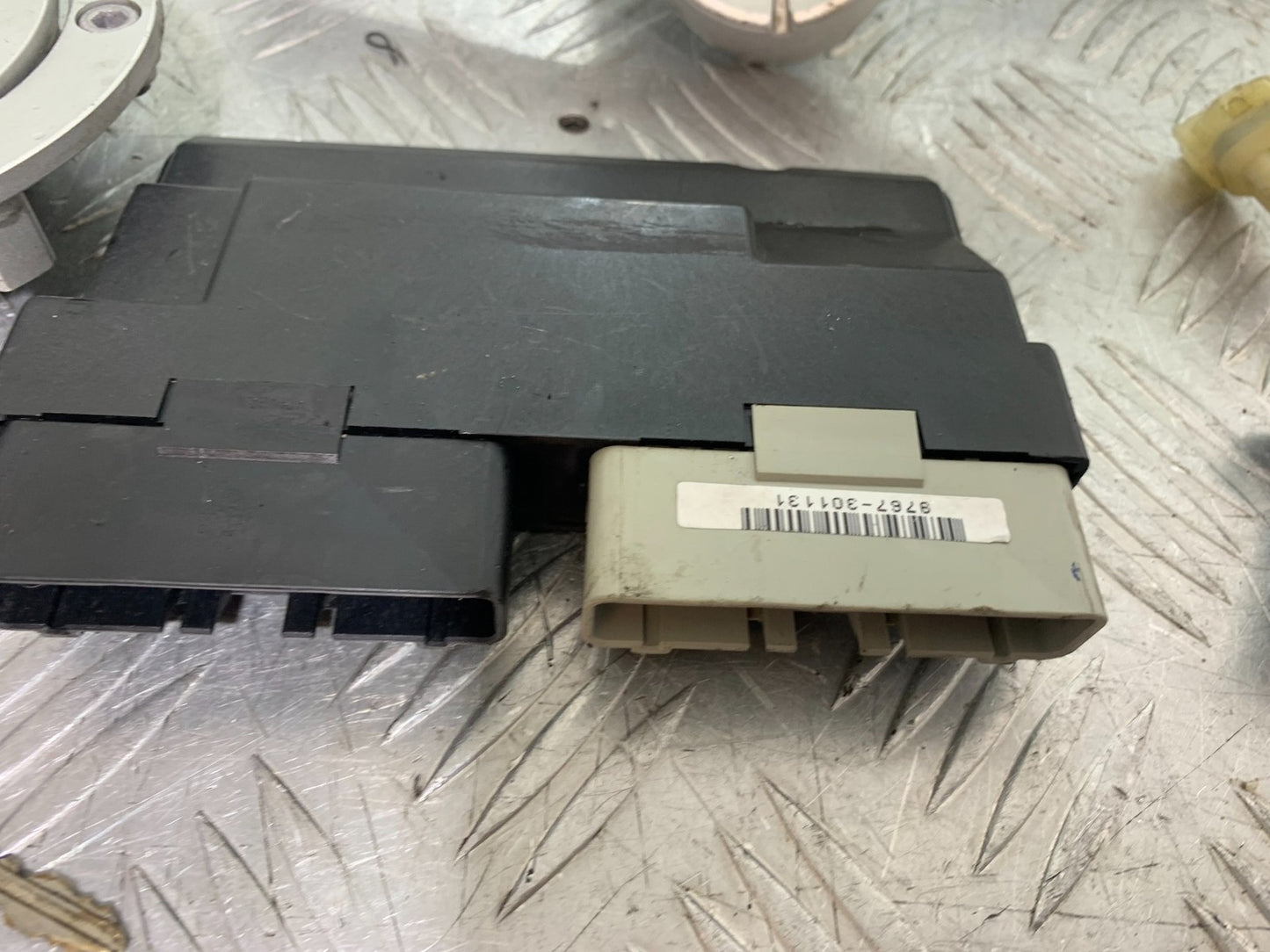 HONDA VFR800 VFR 800 V-TEC ECU LOCKS KEY  YEAR 2002 -09 (CMB1296)