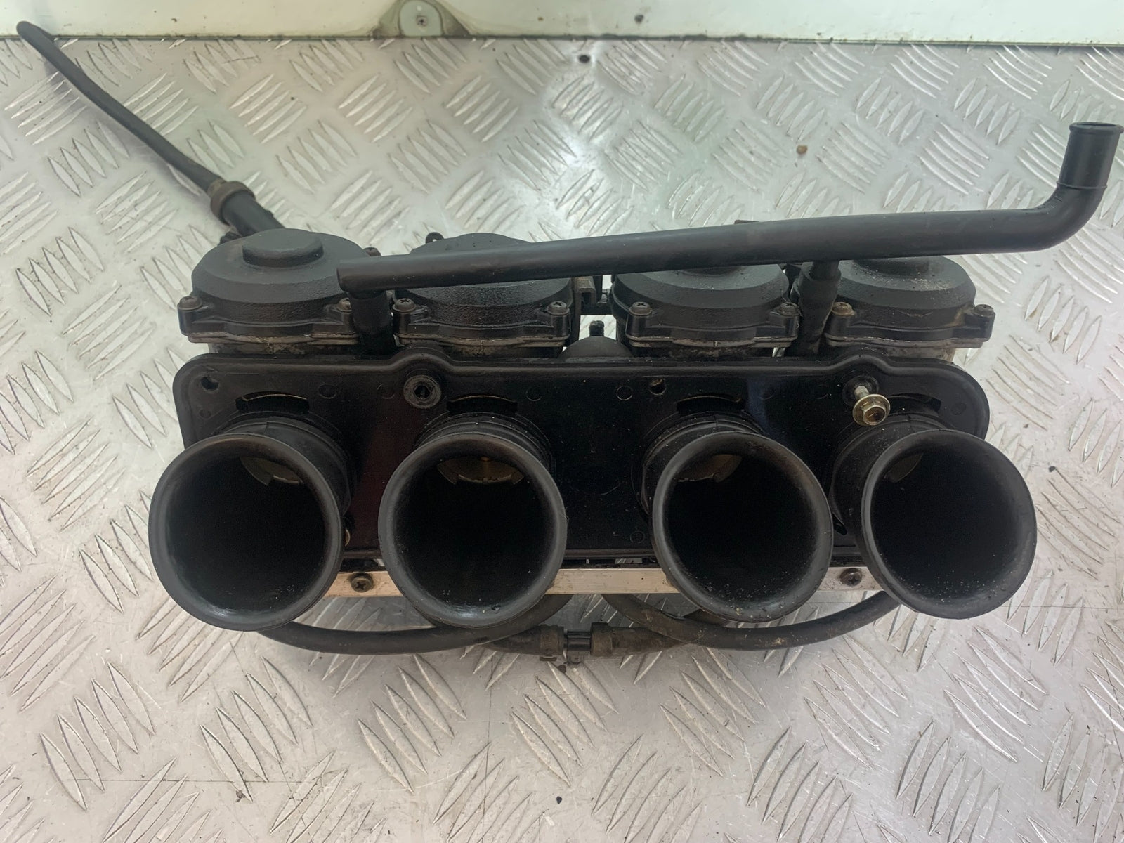 KAWASAKI ZZR1100 D CARBS   YEAR 1993-2001 (CMB1164)