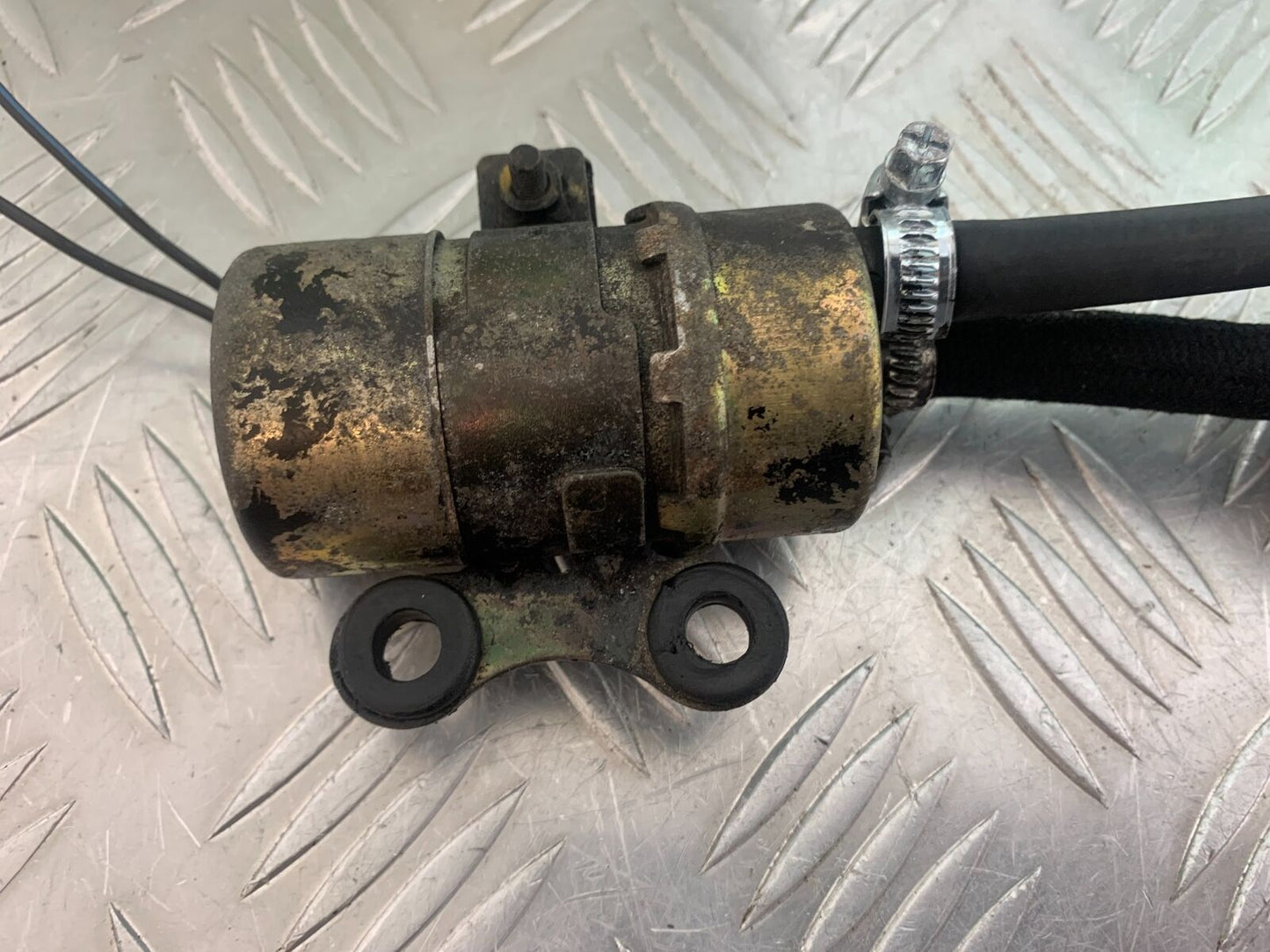 YAMAHA XV535 XV 535 VIRAGO PETROL PUMP  YEAR 1994-02 (CMB1044)