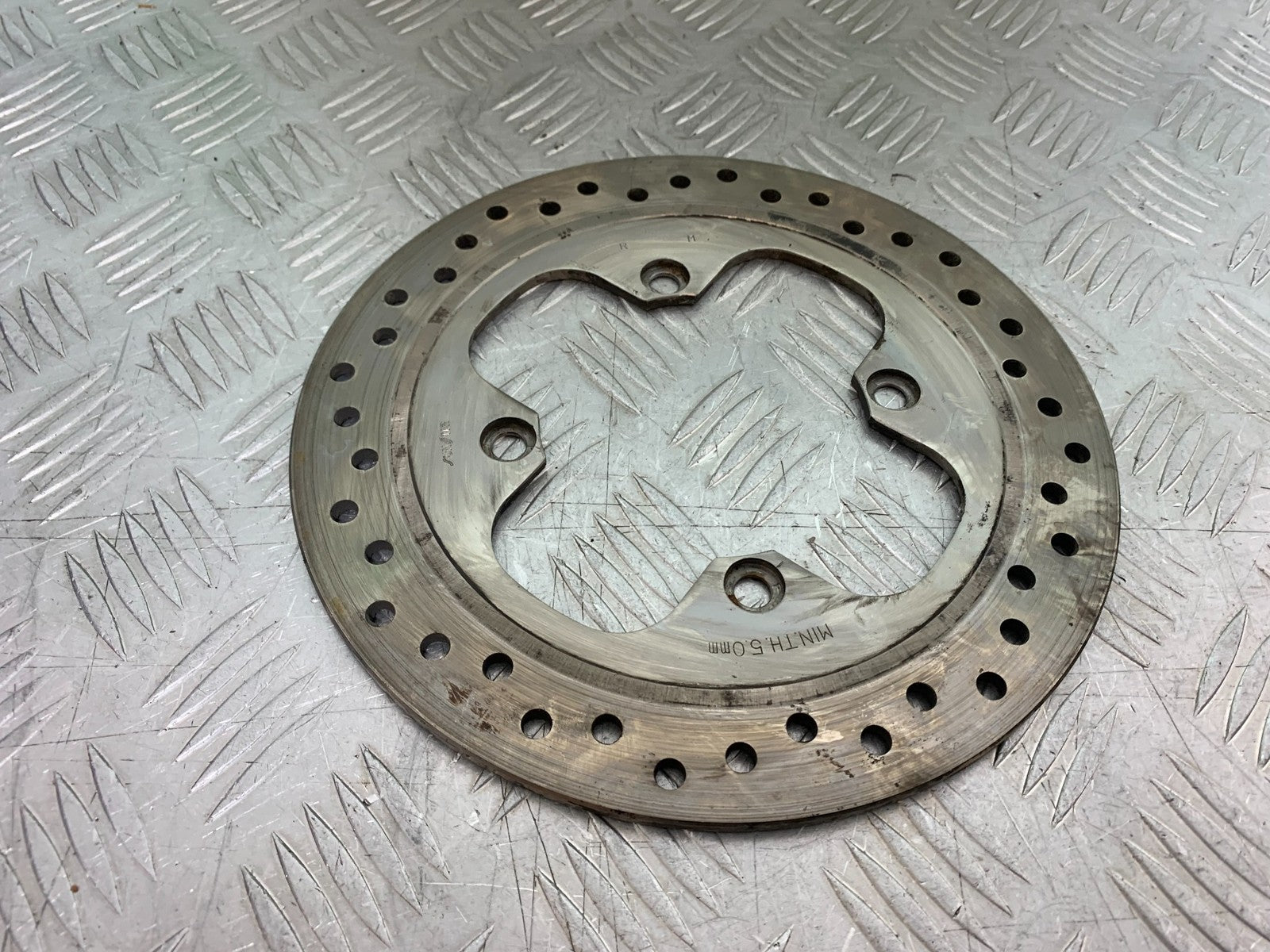 TRIUMPH 955i SPRINT ST REAR DISC  YEAR 1999-04 (CMB1230)