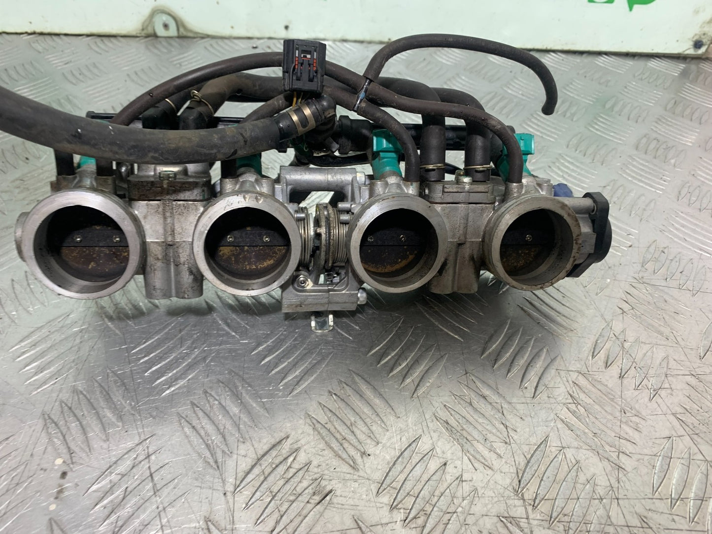 HONDA CBR1000 rr FIREBLADE THROTTLE BODIES   2012-2016 (CMB1280)