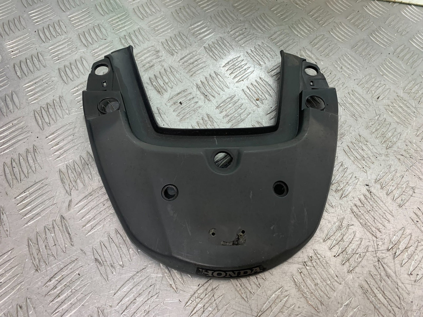 HONDA CBF600 CBF 600 TAIL PIECE    YEAR 2004-07  (CMB1305)