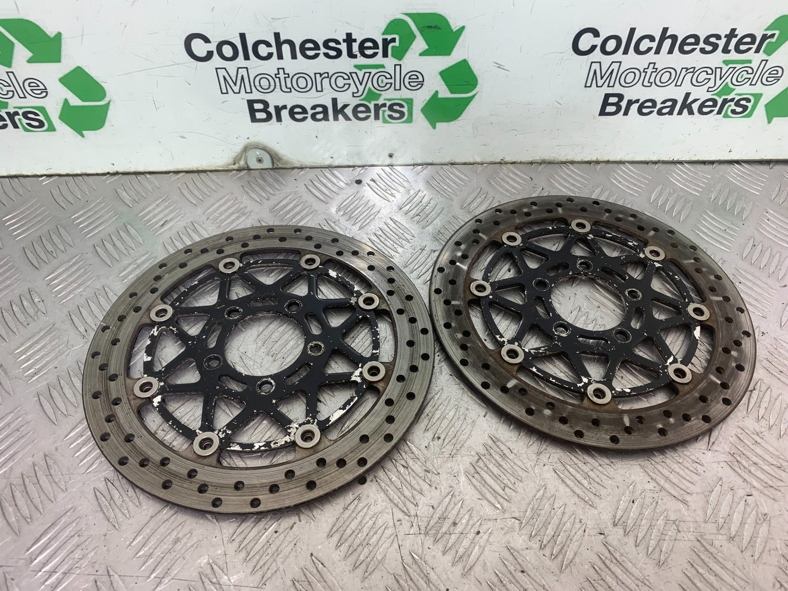 SUZUKI GSXR750 GSXR 750 K4 K5 FRONT BRAKE DISC 2004-2005 (CMB1319)