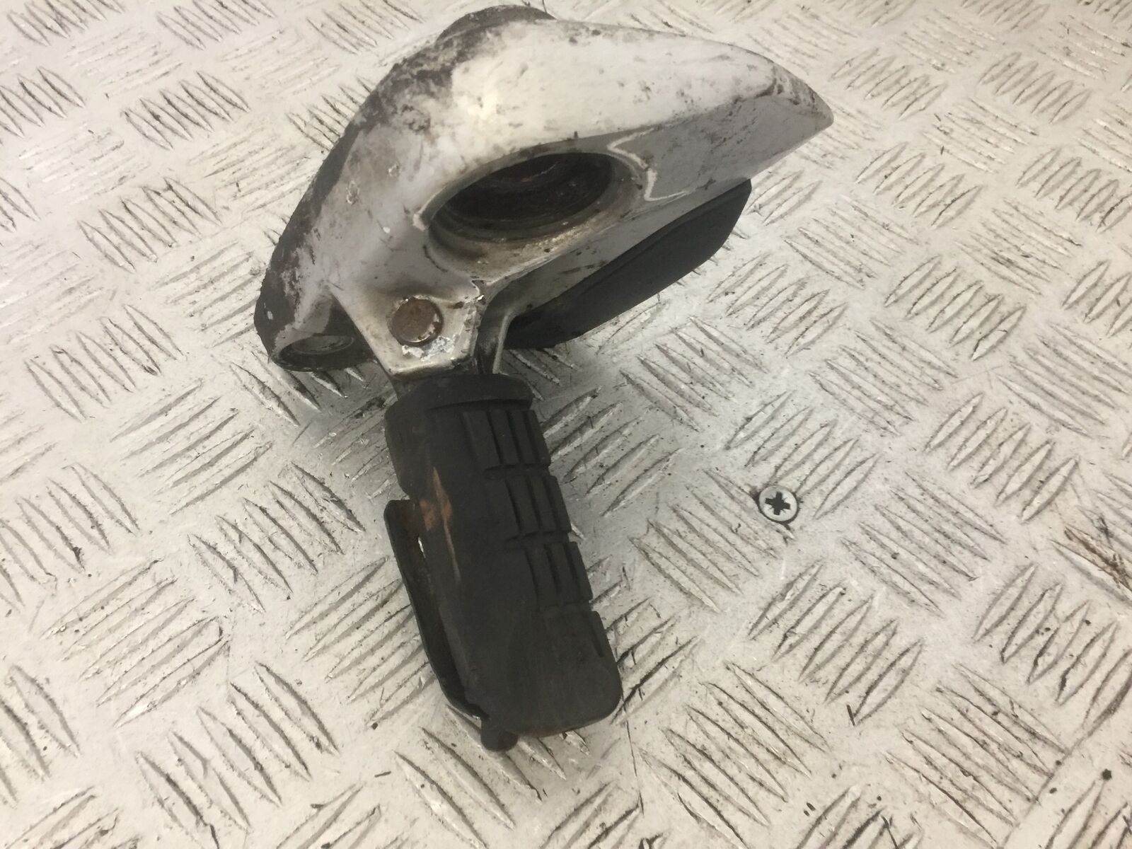 HONDA XL700 TRANSALP FRONT LEFT HANGER AND PEG   2008-2012  (STOCK 727)