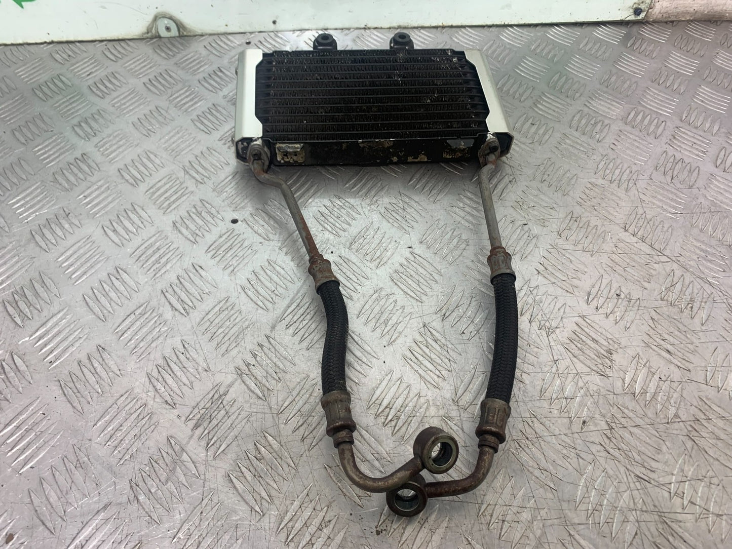 SUZUKI GSX750 INAZUMA OIL COOLER AND LINES YEAR 1998-2003 (CMB1308)