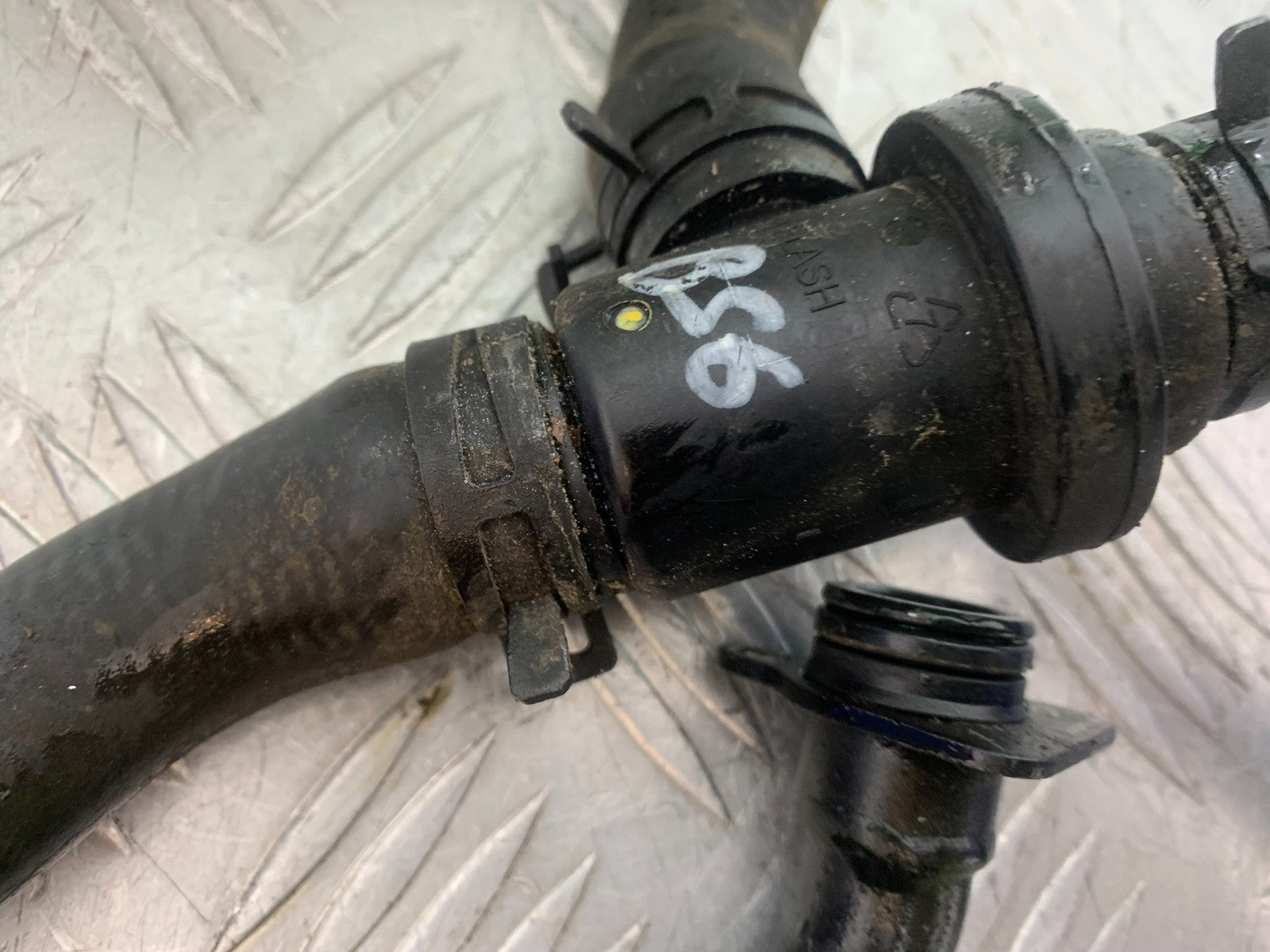 KTM 390 ADVENTURE THERMOSTAT  YEAR 2020-24 (CMB1240)