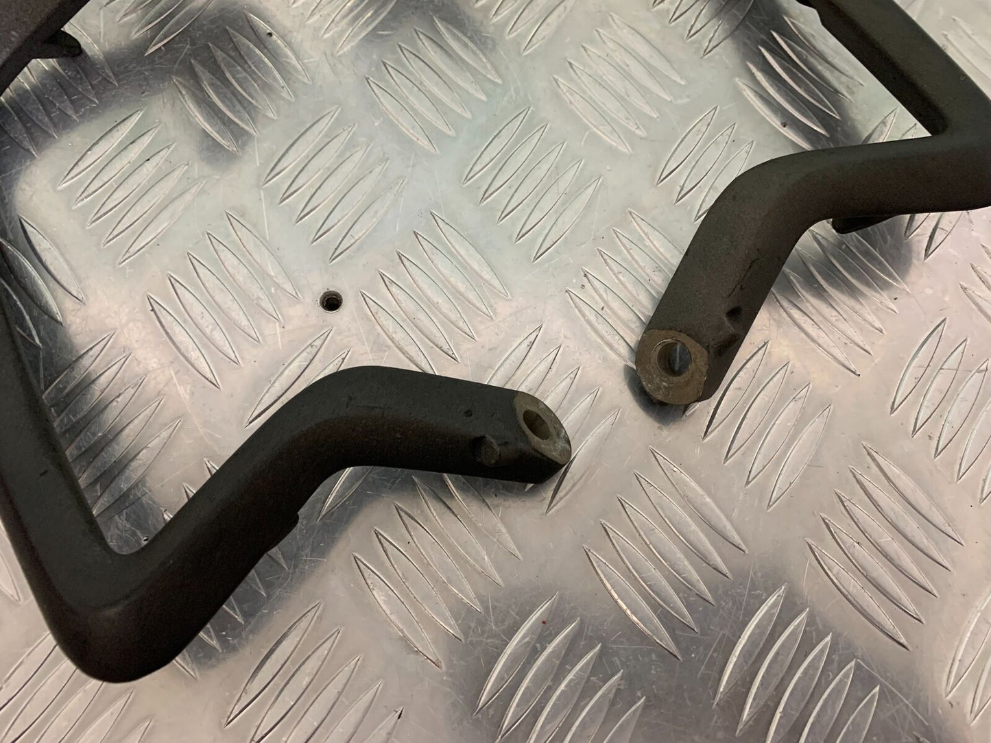 TRIUMPH TIGER 800 XCX GRAB RAILS  YEAR 2015-2017  (STOCK 966)