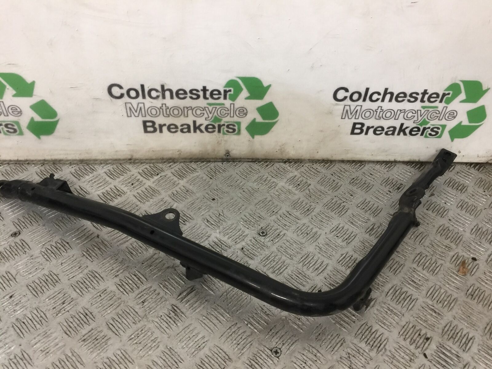 TRIUMPH 900 STREET SCRAMBLER FRAME RAIL YEAR 2018  (STOCK 896)