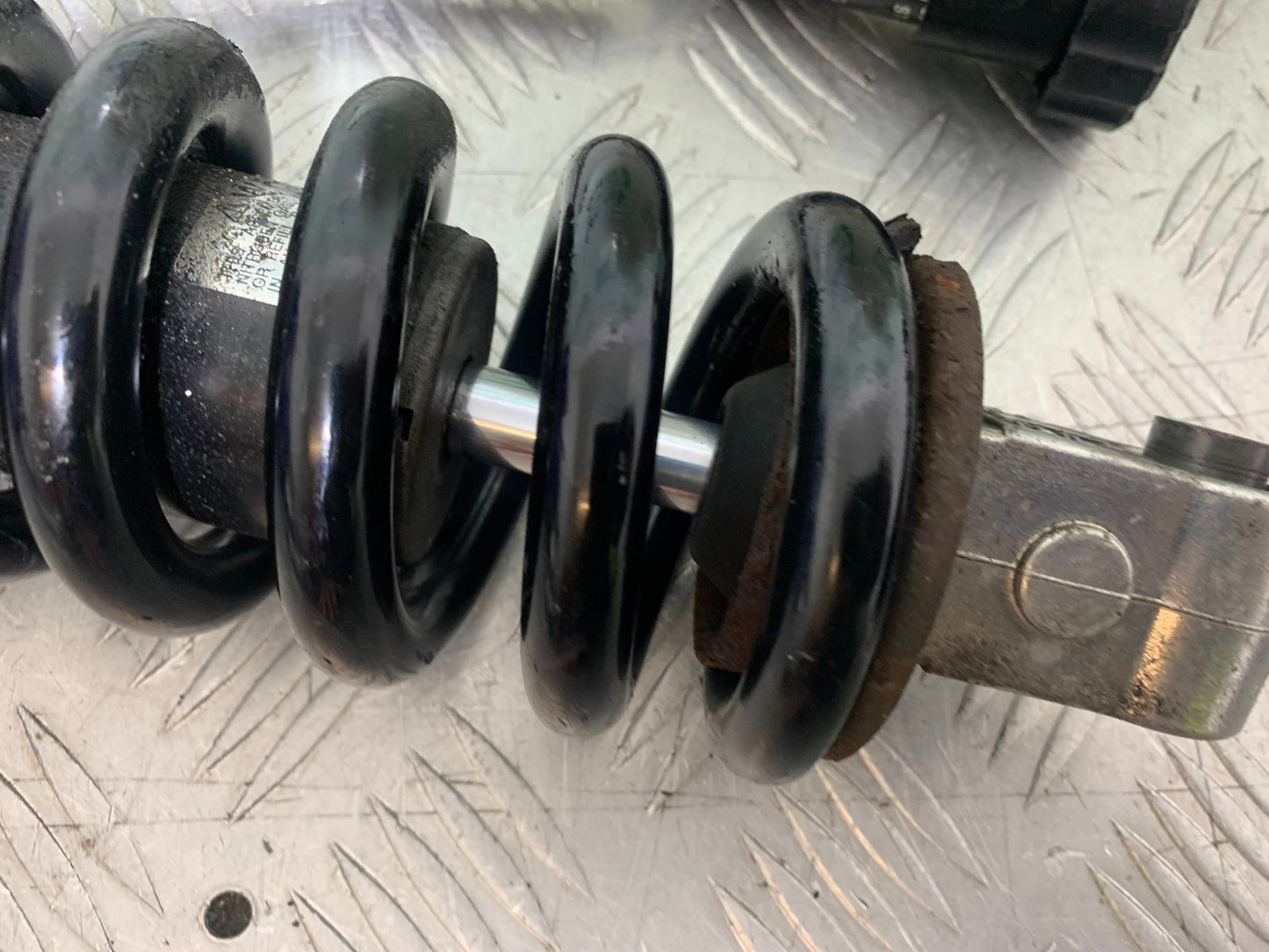 TRIUMPH 1050 SPRINT GT REAR SHOCK  YEAR 2010-2016 (CMB1250)