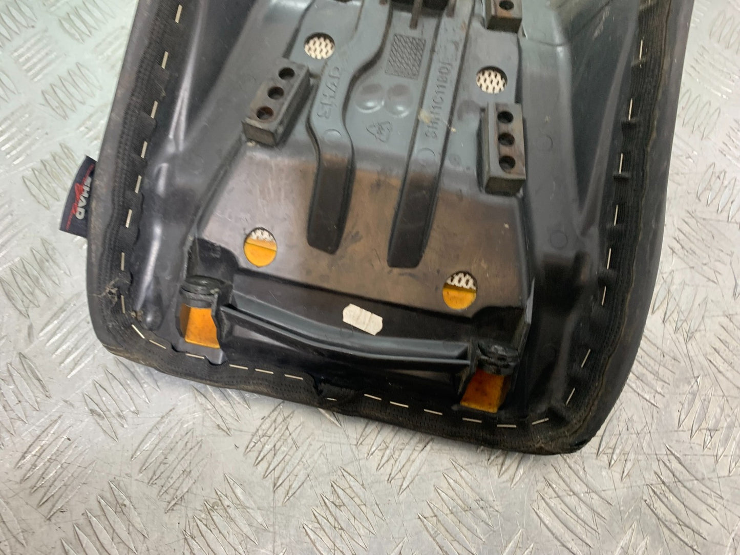 HONDA CBF600 CBF 600 FRONT SEAT   YEAR 2004-07  (CMB1305)