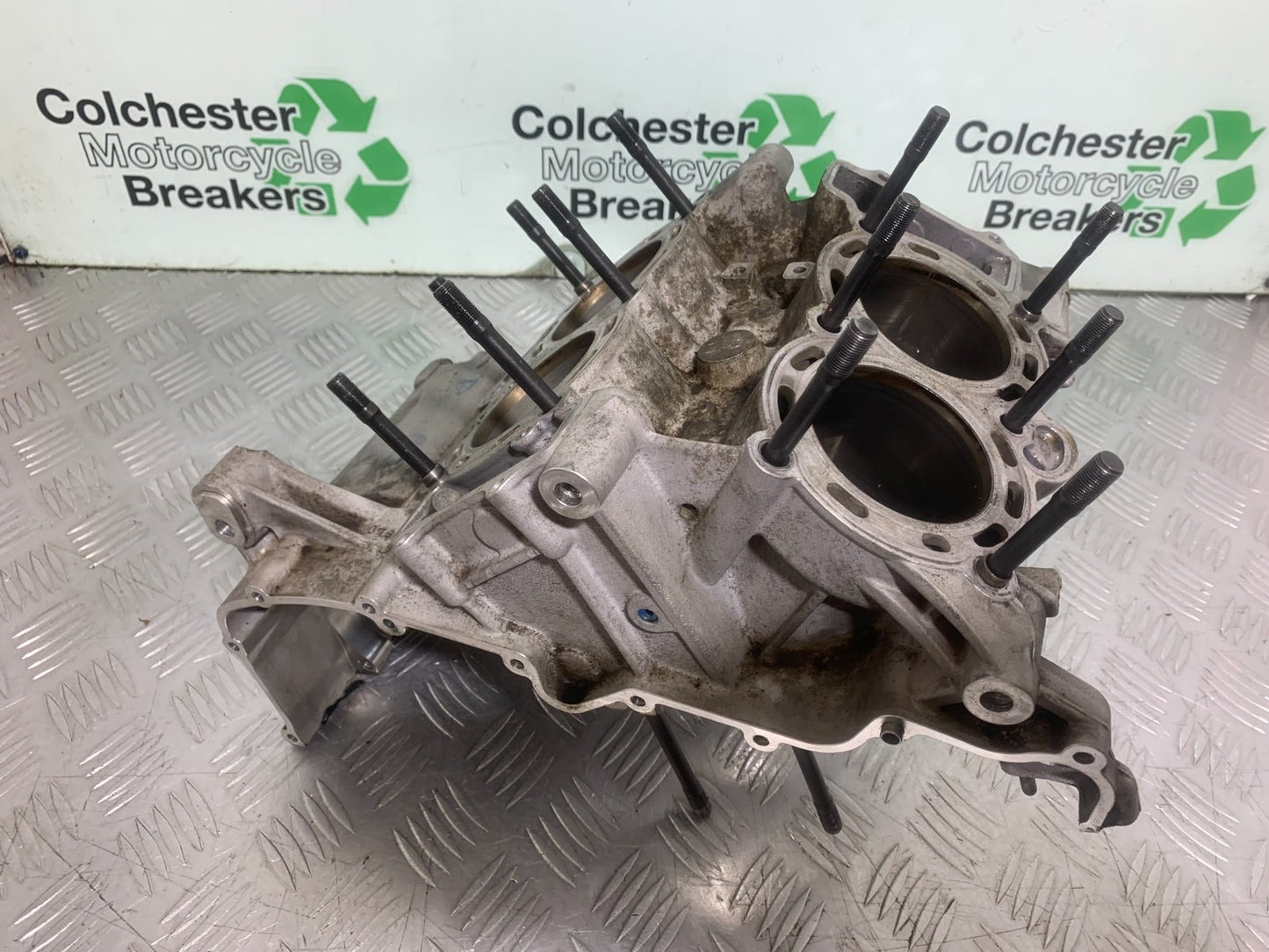 APRILIA RSV4 FACTORY ENGINE CRANK CASINGS  YEAR 2009-2012 (CMB1224)