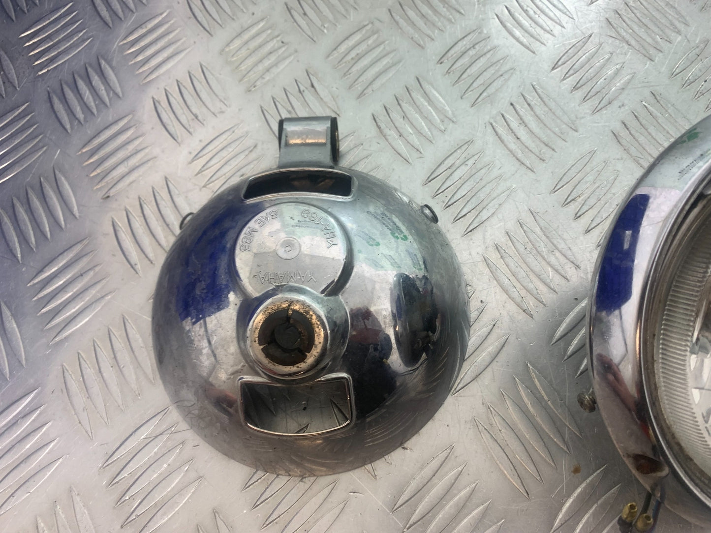 YAMAHA XV535 XV 535 VIRAGO HEADLIGHT   YEAR 1994-02 (CMB1139)