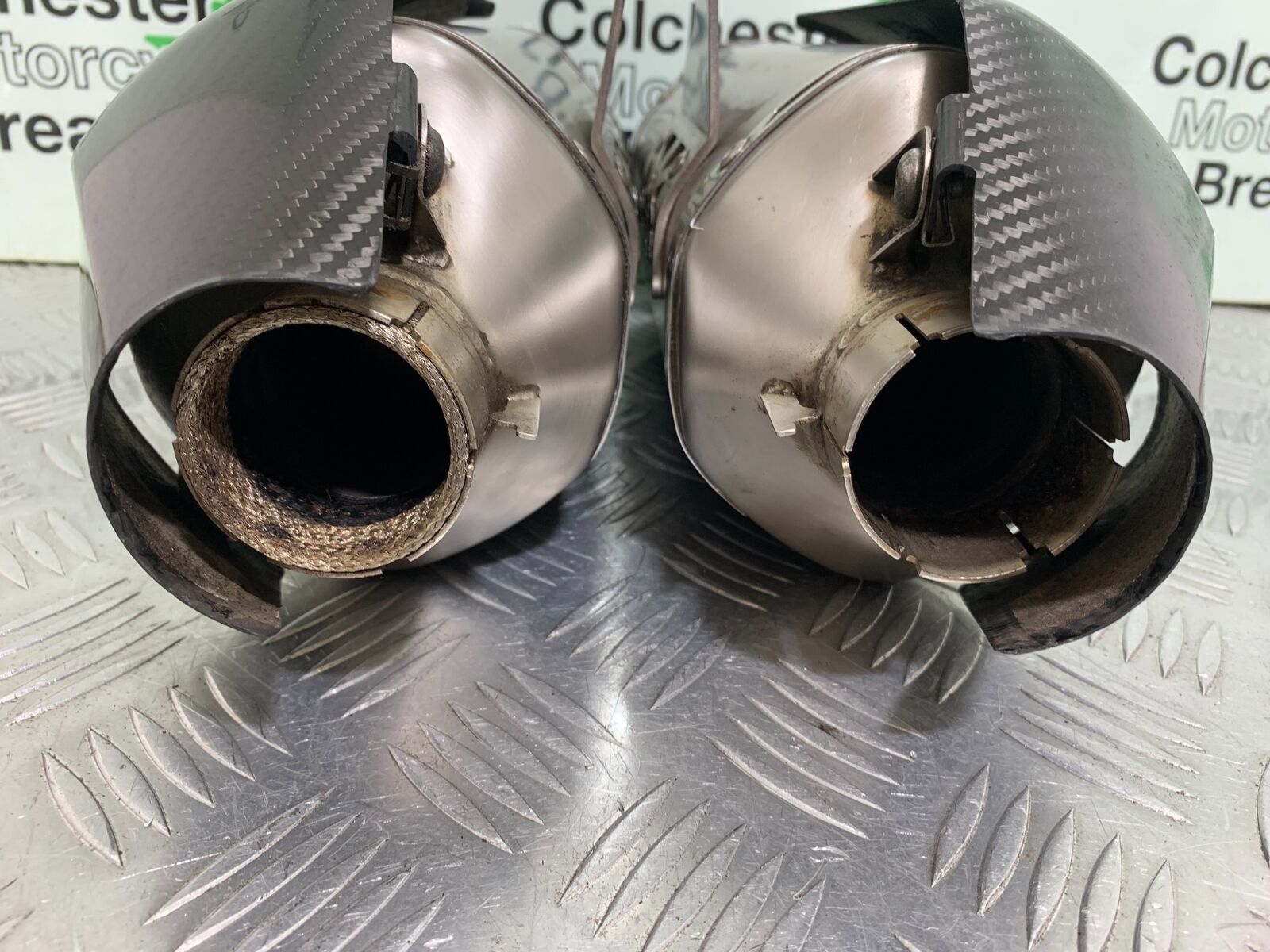 TRIUMPH 1050 SPEED TRIPLE RS  ARROW SILENCERS YEAR 2018-2020 (CMB1029)