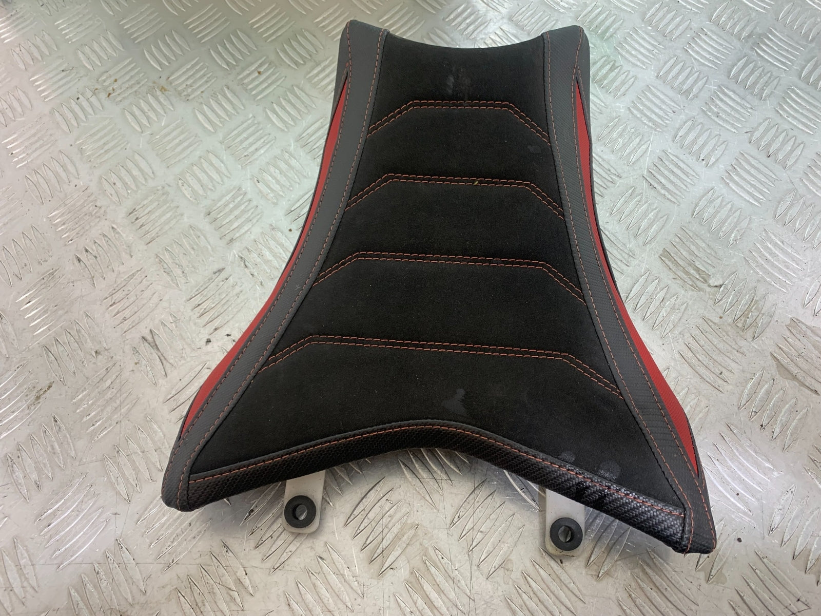 KAWASAKI ZX10R ZX 10R FRONT SEAT   YEAR 2011-2015 (CMB1154)