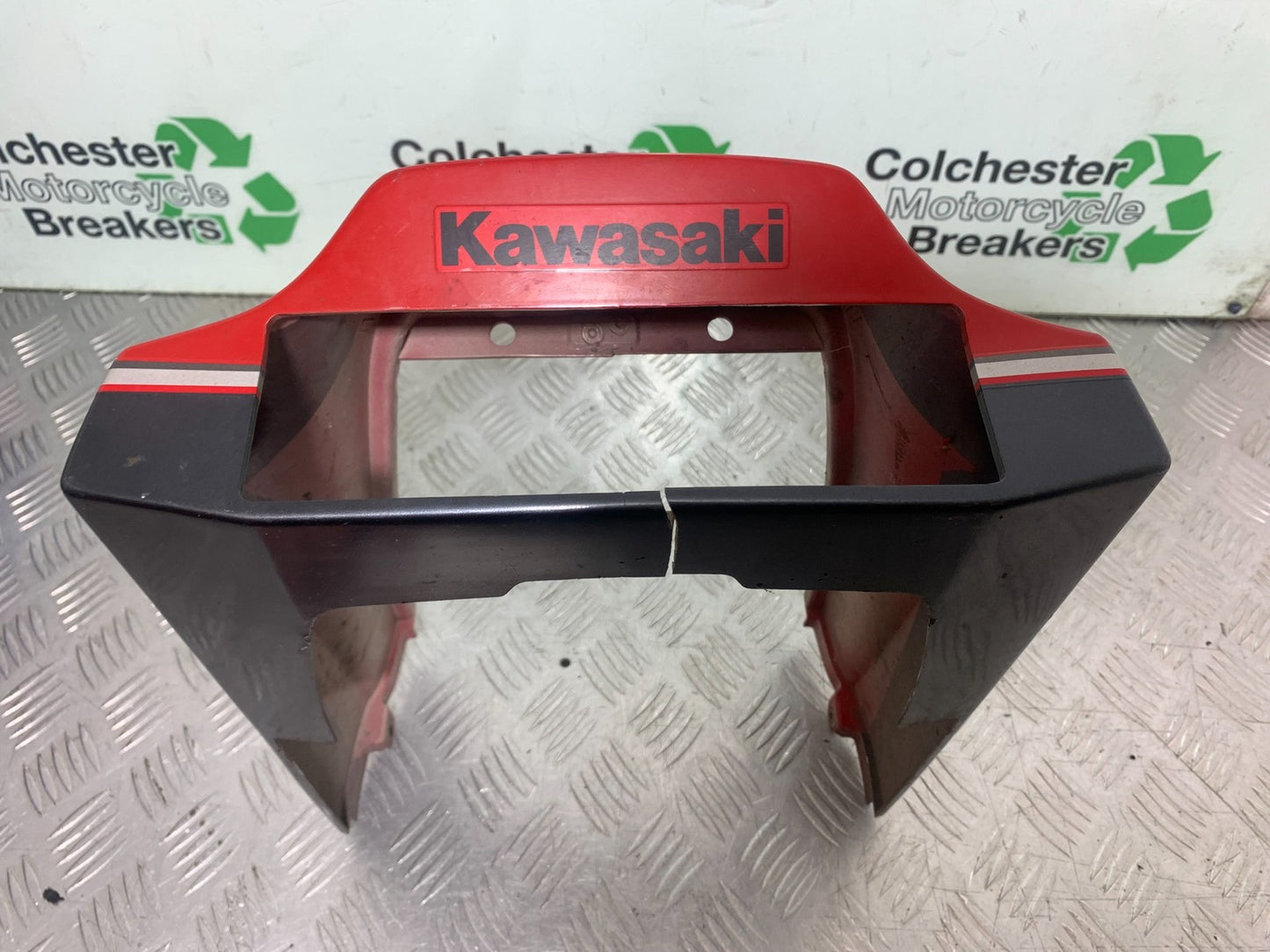 KAWASAKI GPZ600 GPZ 600 SEAT UNIT TAIL PIECE  YEAR 1988-90  (CMB1258)