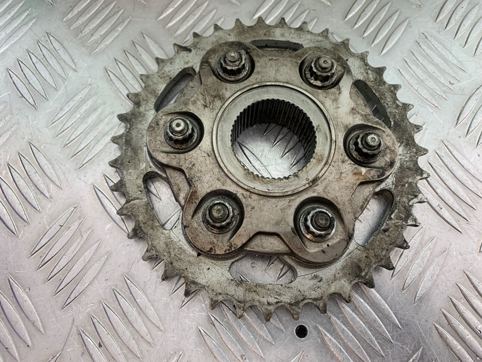 DUCATI 1199 PANIGALE REAR SPROCKET CARRIER YEAR 2012-2014 (CMB1047)