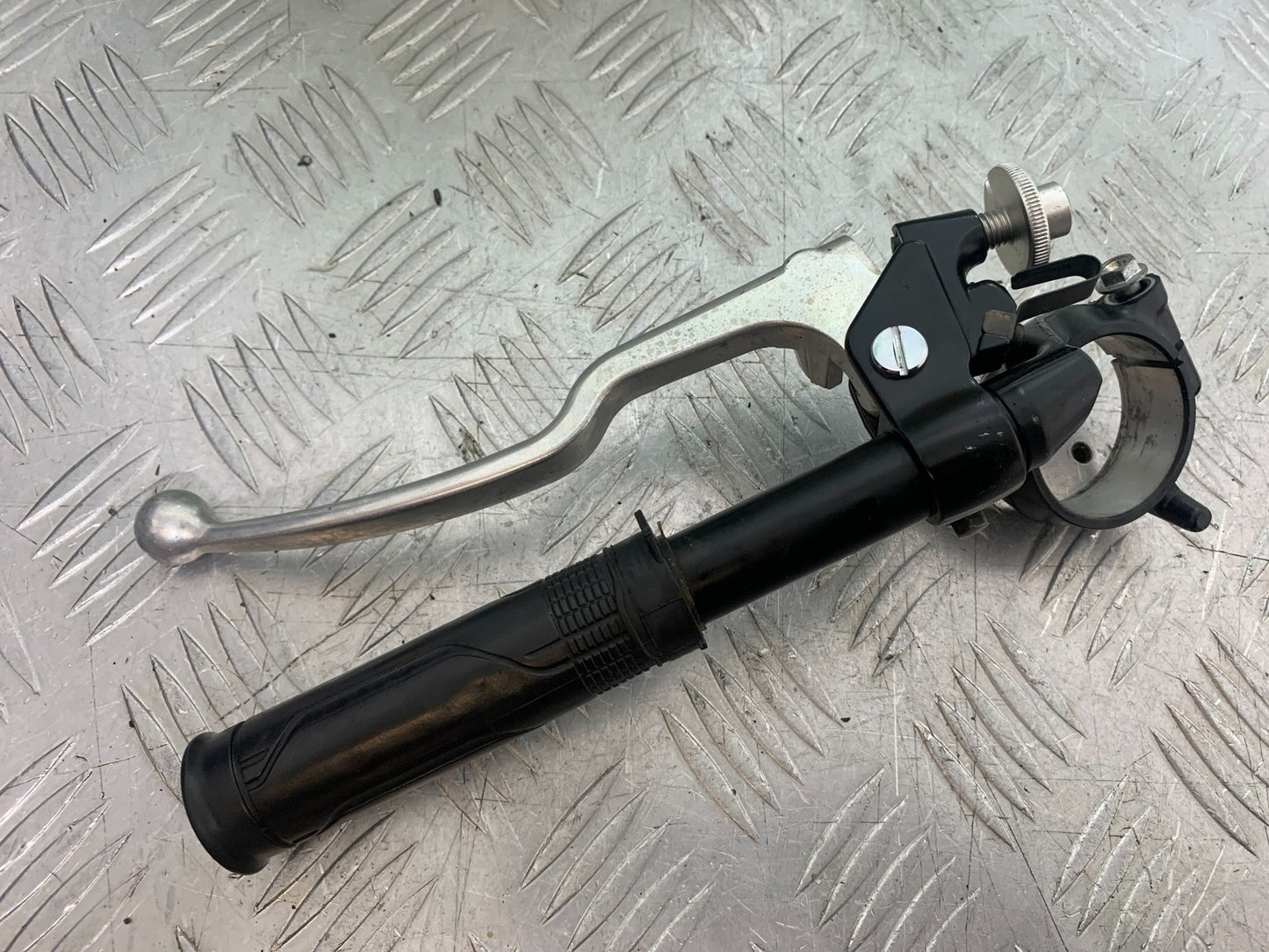 HONDA CBR1000 rr FIREBLADE LEFT HANDLEBAR & CLUTCH LEVER   2012-2016 (CMB1280)