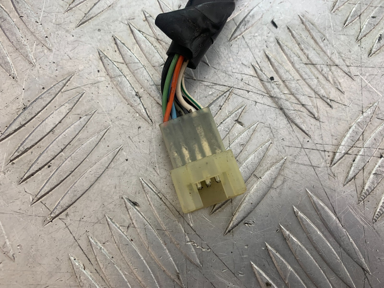HONDA CBR600 CBR 600 RR LEFT SWITCH GEAR  YEAR 2003-2004 CMB1173)