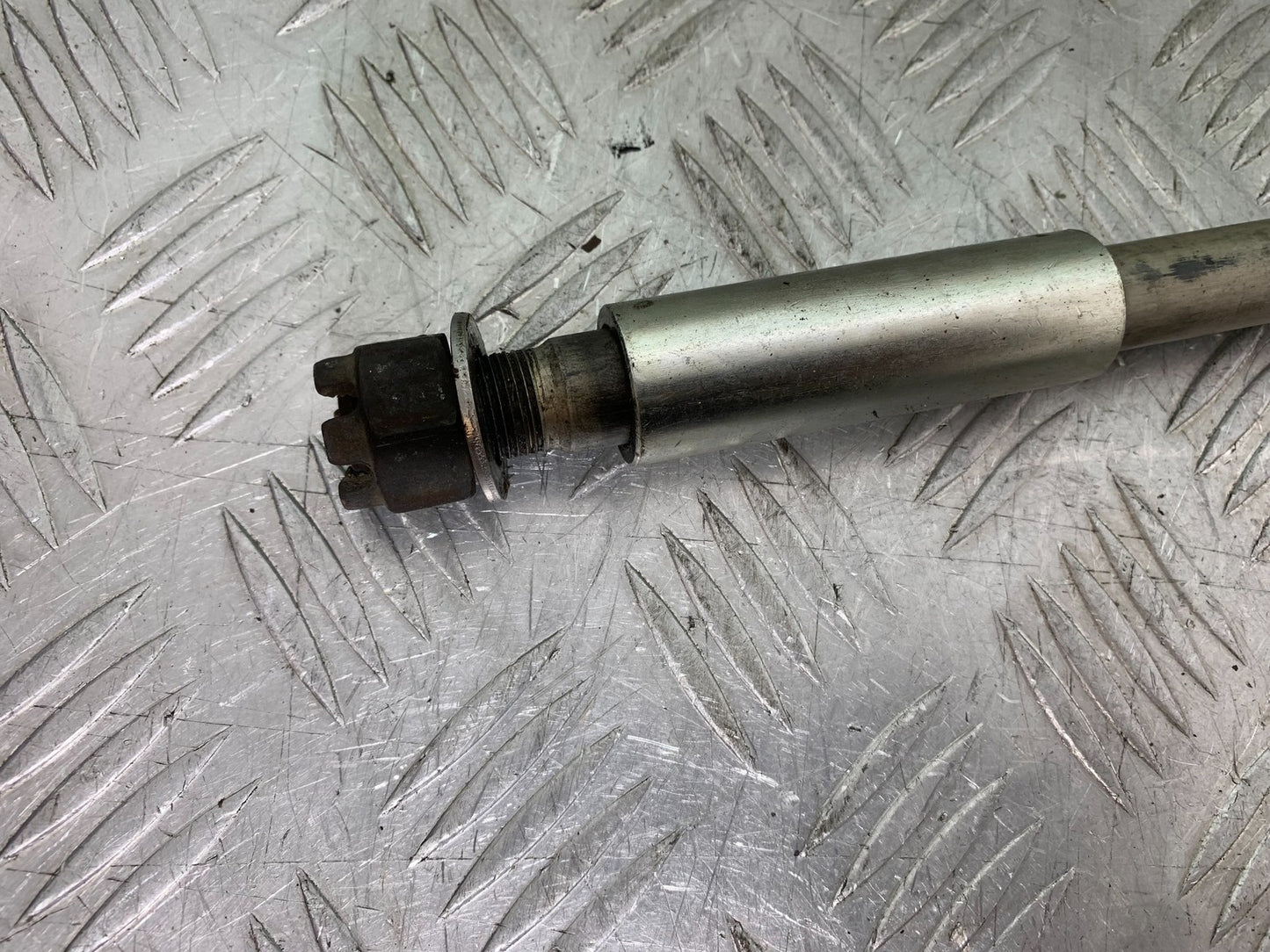 KAWASAKI GTR1400 GTR 1400 REAR WHEEL SPINDLE  YEAR 2007-2009 (CMB1306)