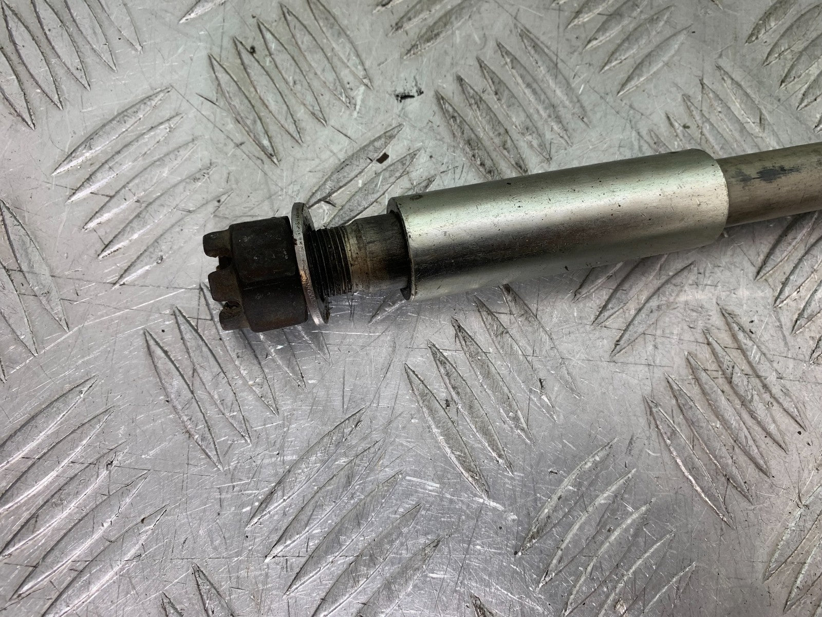 KAWASAKI GTR1400 GTR 1400 REAR WHEEL SPINDLE  YEAR 2007-2009 (CMB1306)