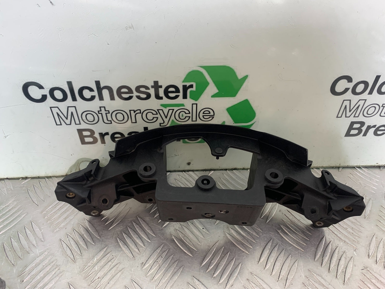 KAWASAKI ZX10R ZX 10R FAIRING BRACKET  YEAR 2011-2015 (CMB1154)