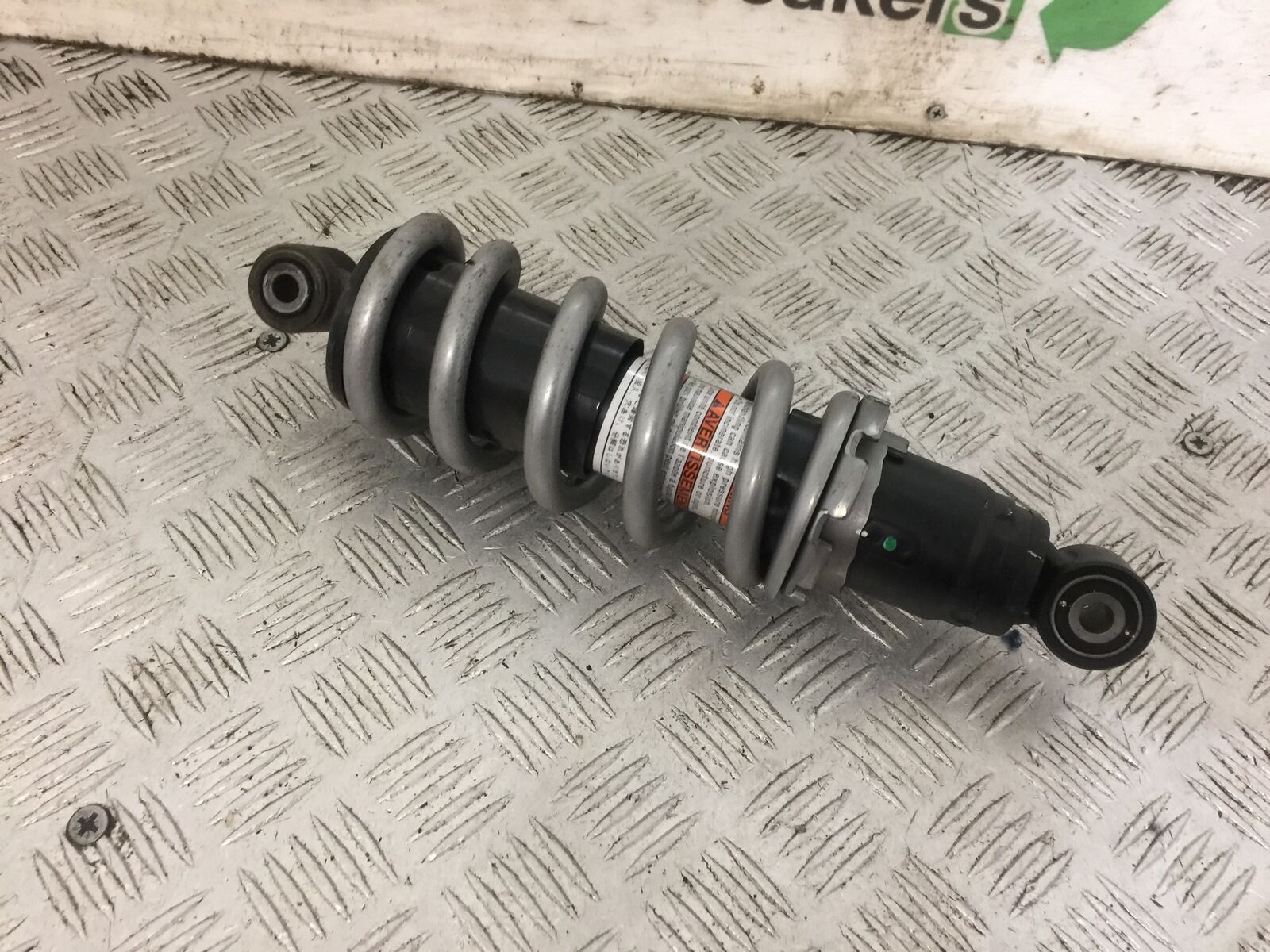 KAWASAKI NINJA 650 REAR SHOCK  YEAR 2021 (STOCK 805)